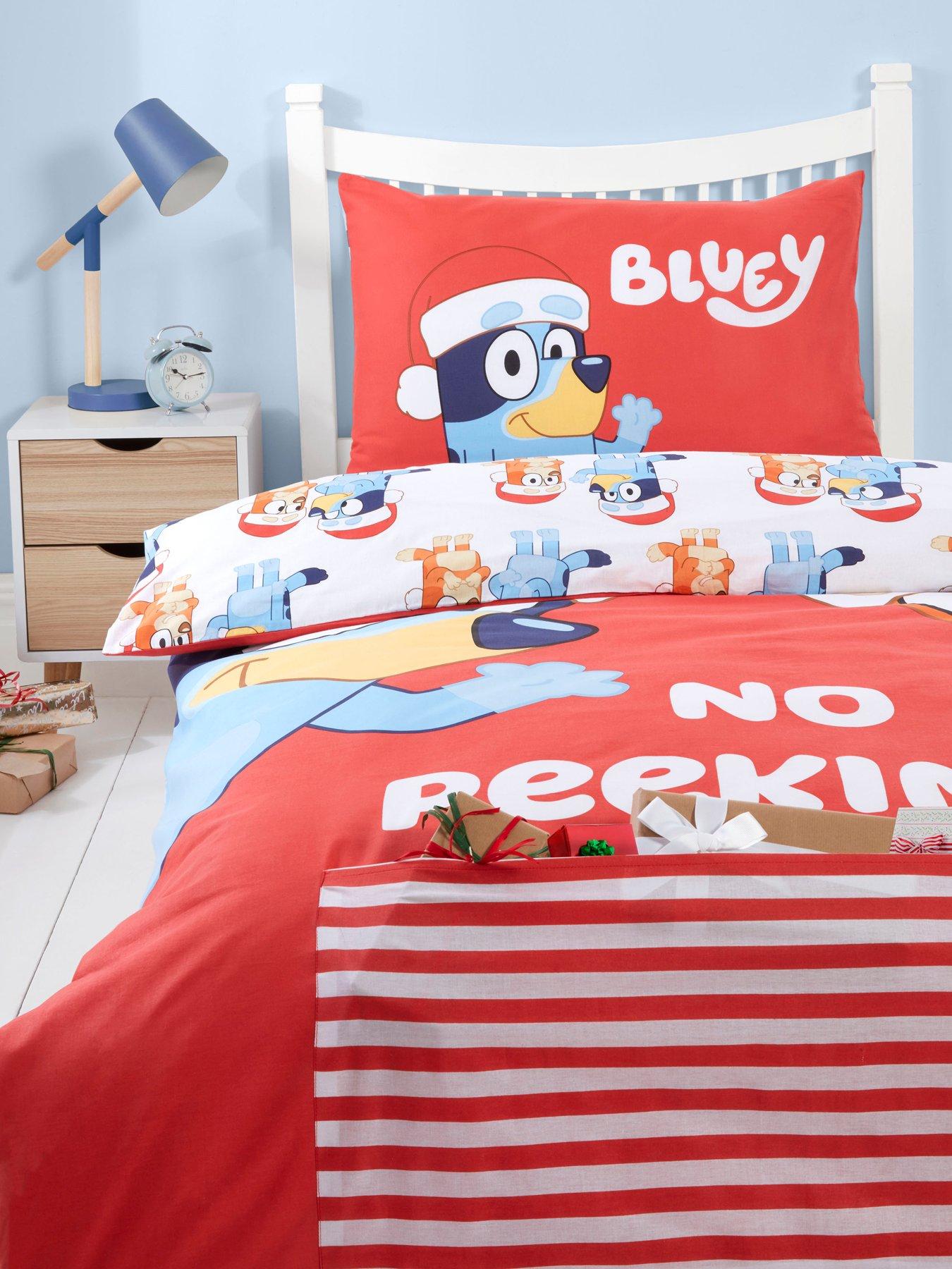 Bluey Bluey No Peeking Single Panel Christmas Duvet