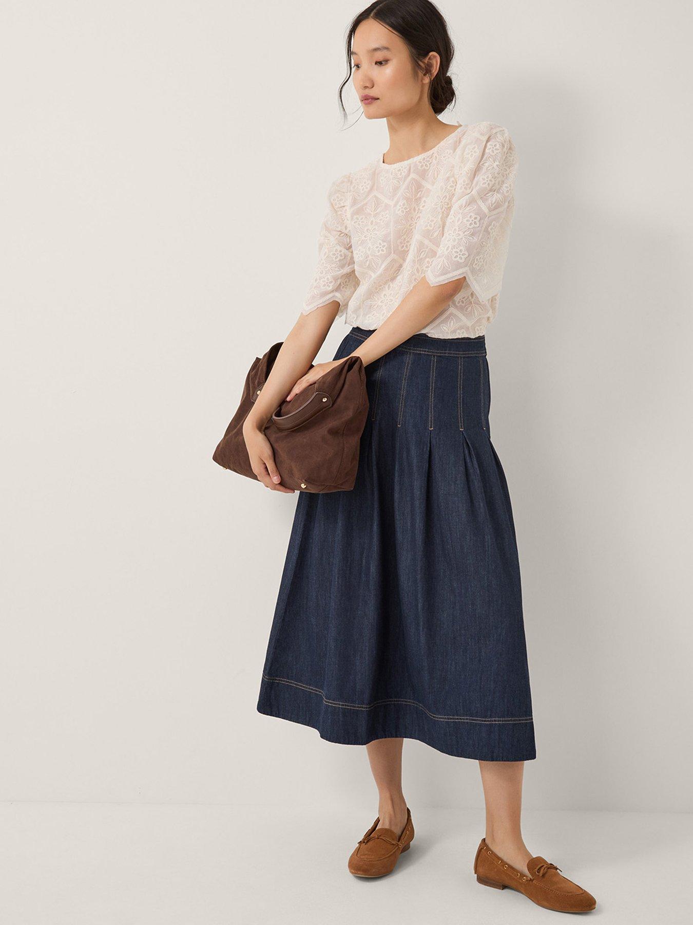 monsoon-darcie-pleated-skirt-blueoutfit