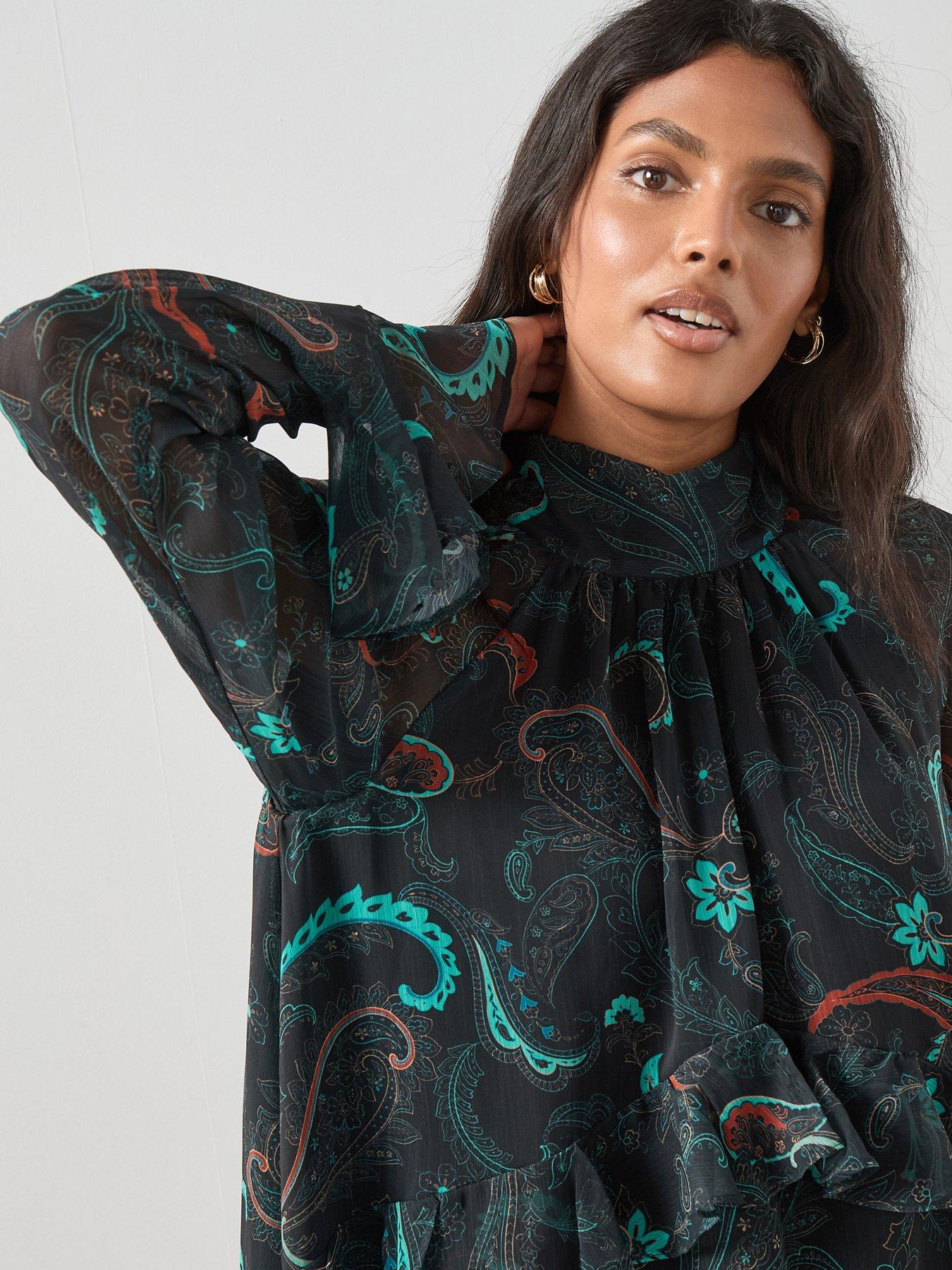 Image 4 of 7 of The Very Collection Printed Chiffon Mini Dress - Print