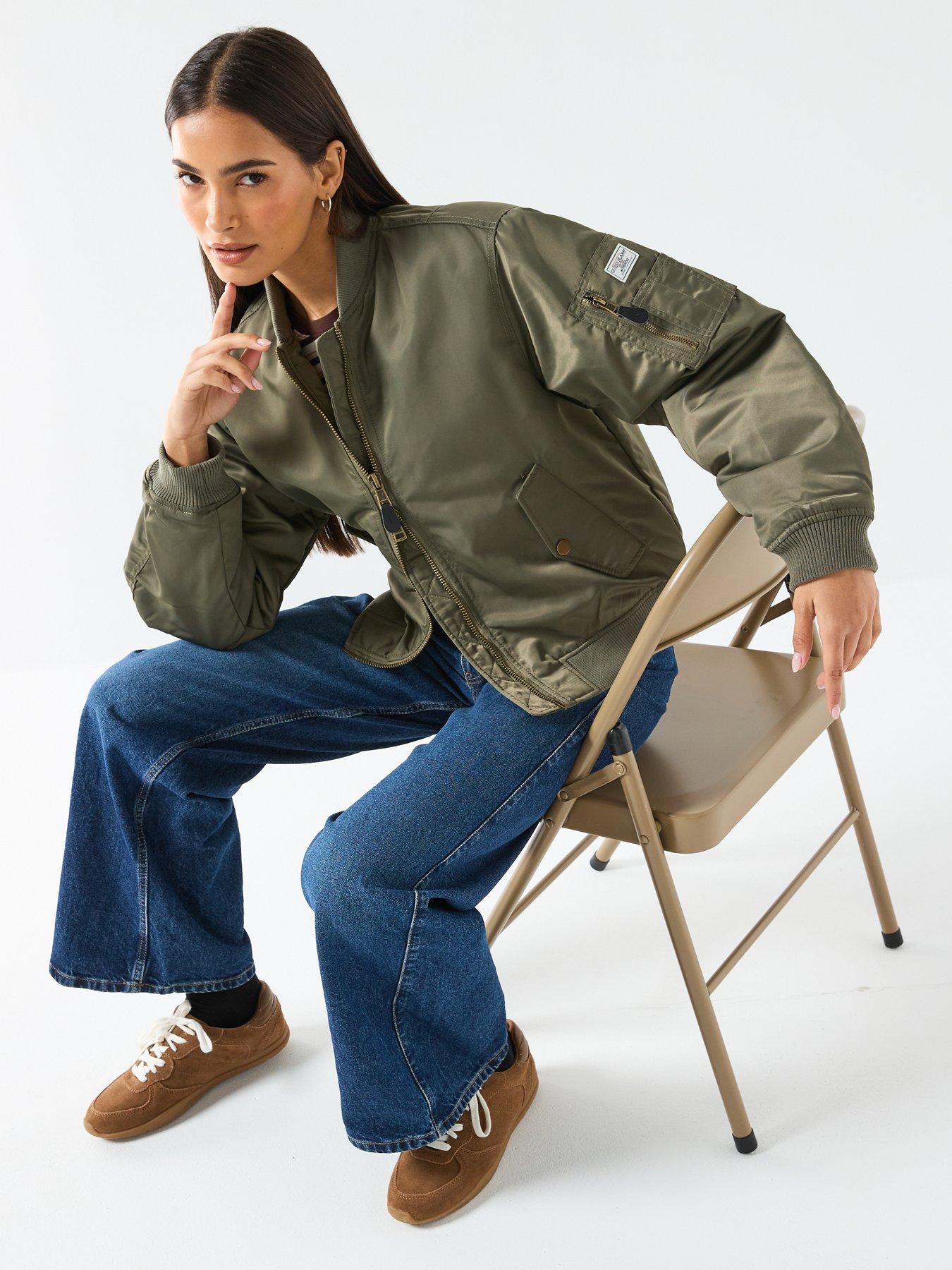 guess-jeans-long-sleeve-bomber-jacket-khakioutfit