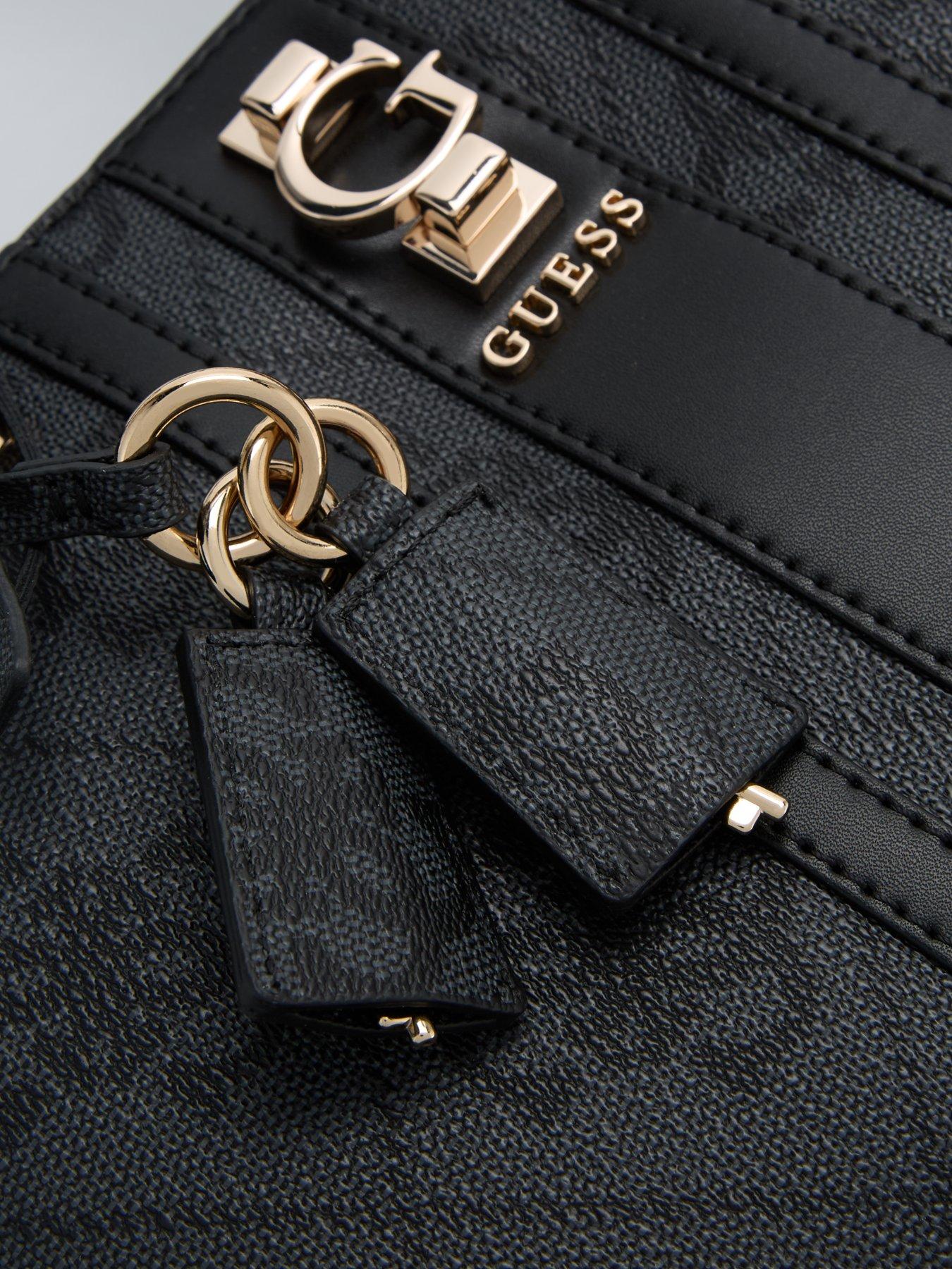 guess-erenia-girlfriend-satcheloutfit