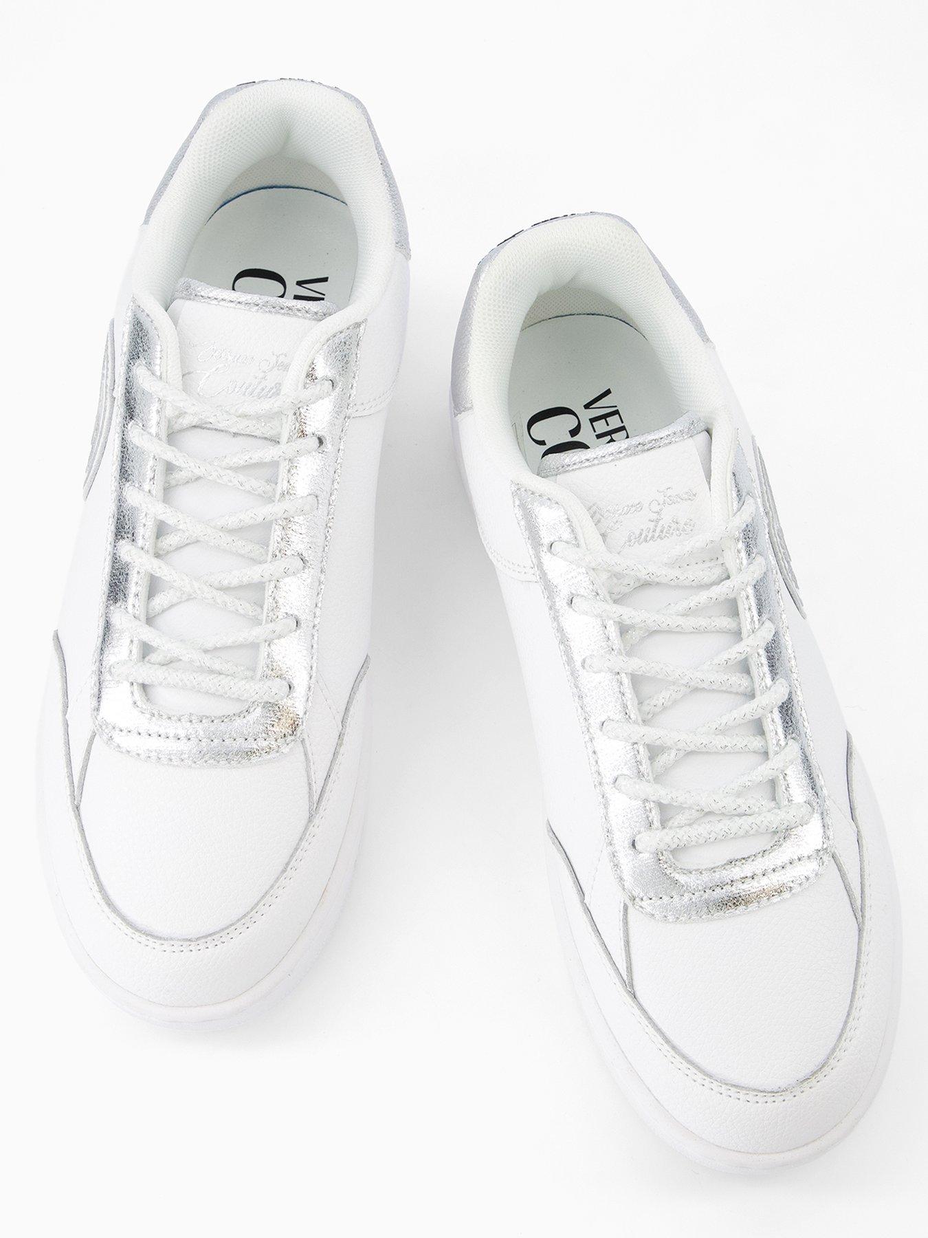 Image 3 of 7 of Versace Jeans Couture Fondo Meyssa Emblem Logo Trainers - White