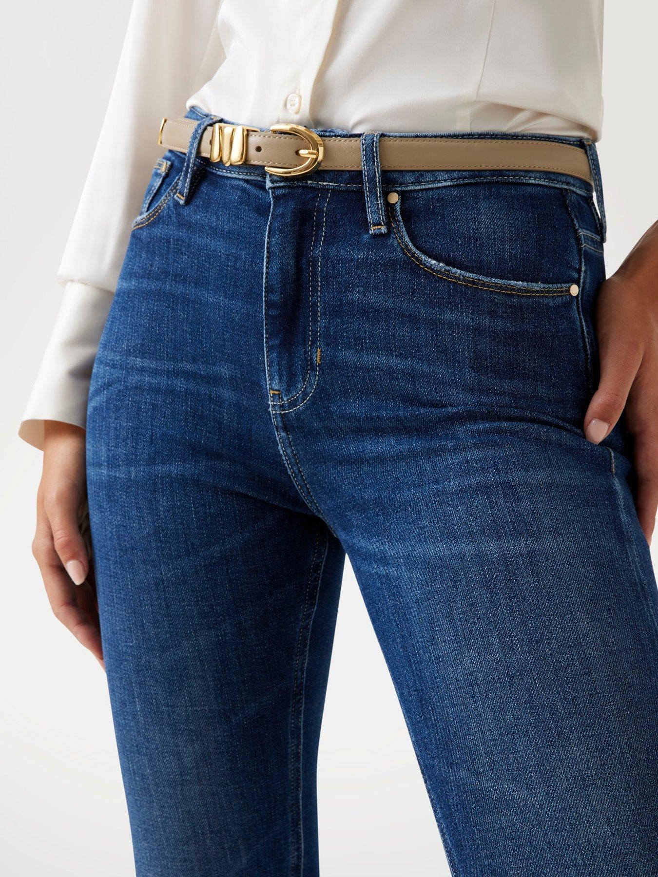 guess-sexy-flare-jeans-blueoutfit