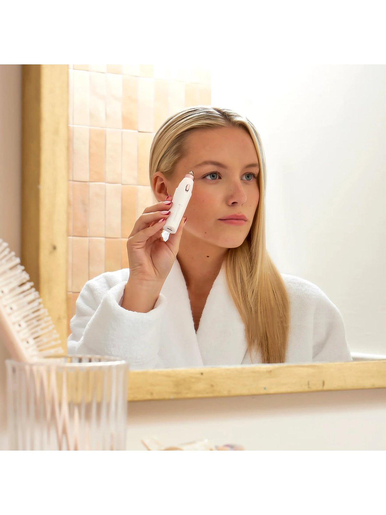 Image 3 of 7 of Remington BareMe&trade; 2in1 Facial Hair Remover