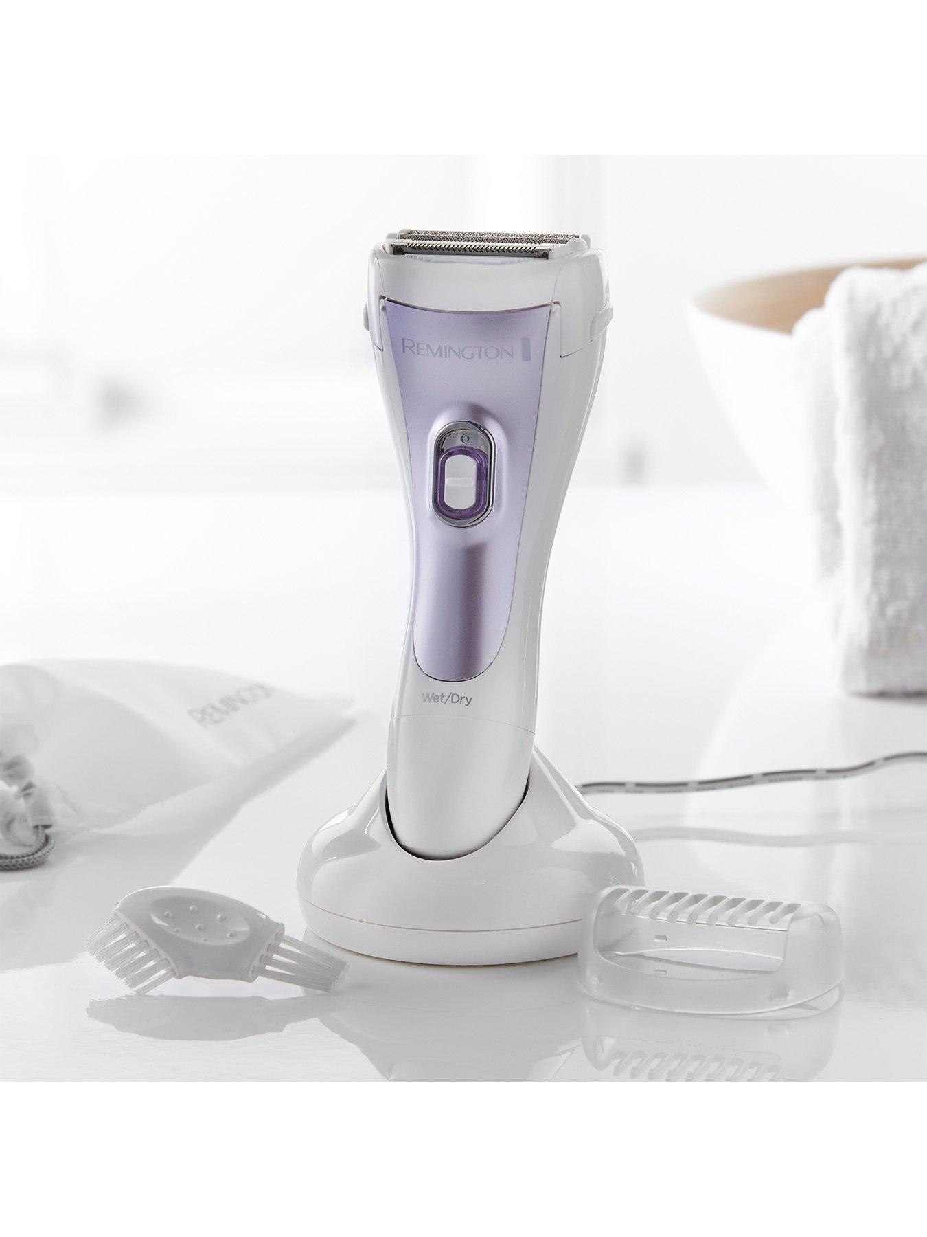 Image 3 of 7 of Remington Cordless W&D Shaver