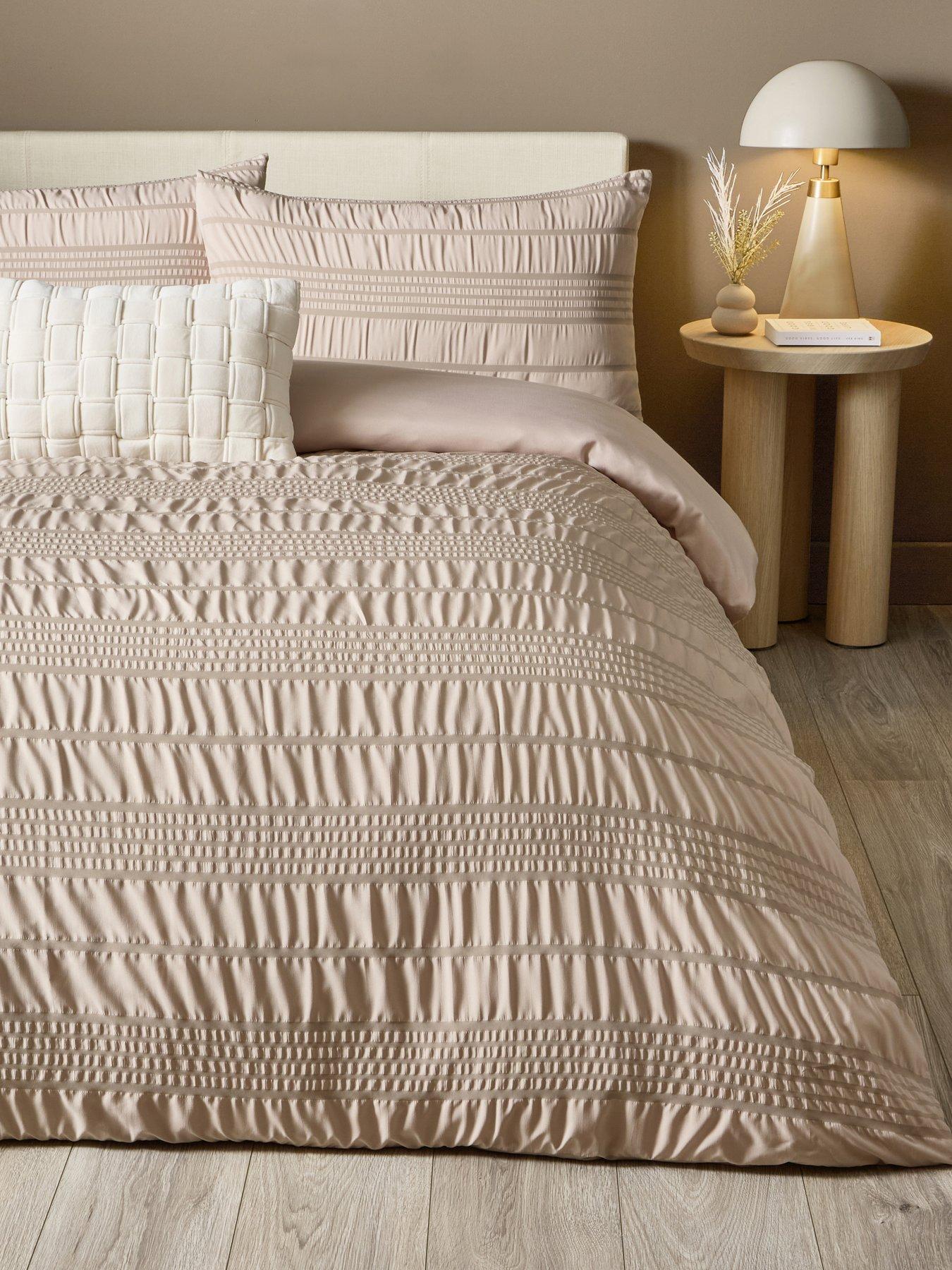 Image 1 of 5 of The Very Collection Athena Super Soft Seersucker Duvet Set- Db