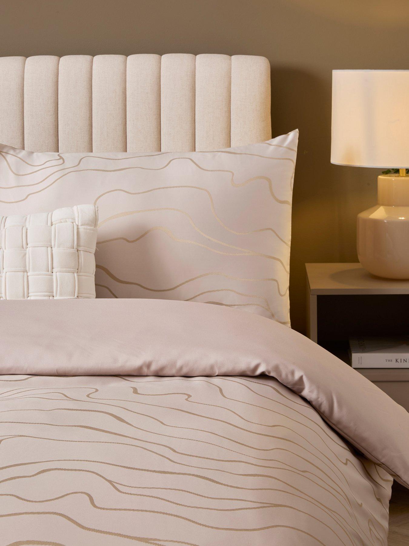 Image 3 of 5 of The Very Collection Elemental Wave Jacquard Duvet Set
