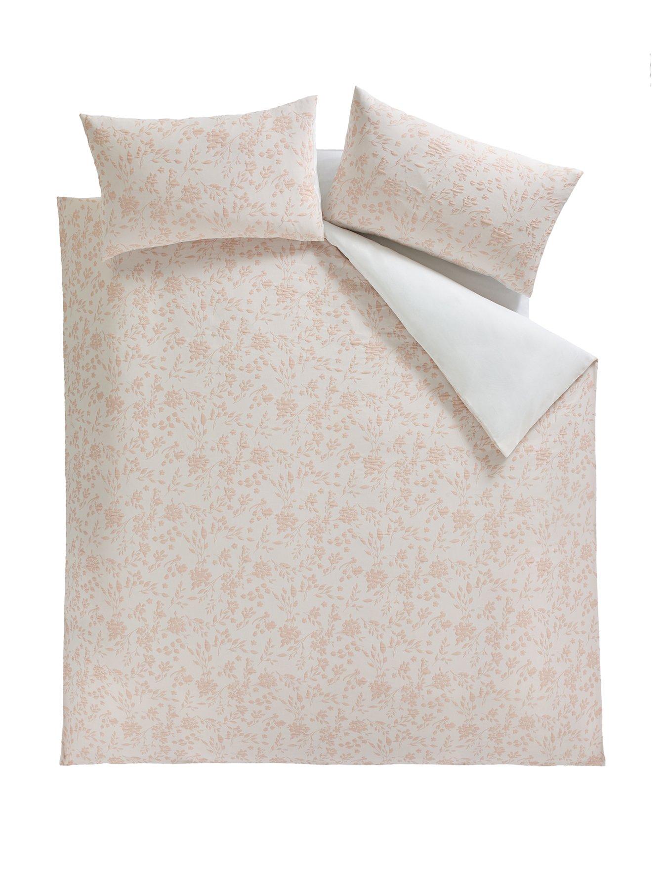 the-very-collection-bryony-floral-jacquard-duvet-setstillFront