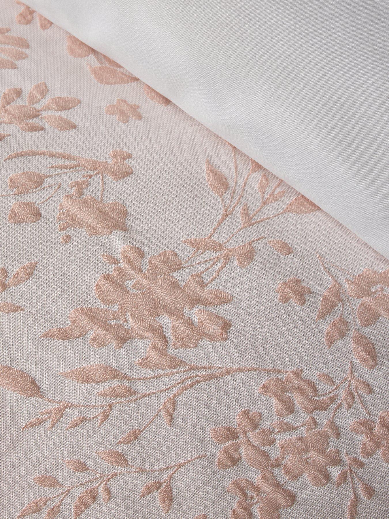 the-very-collection-bryony-floral-jacquard-duvet-setoutfit