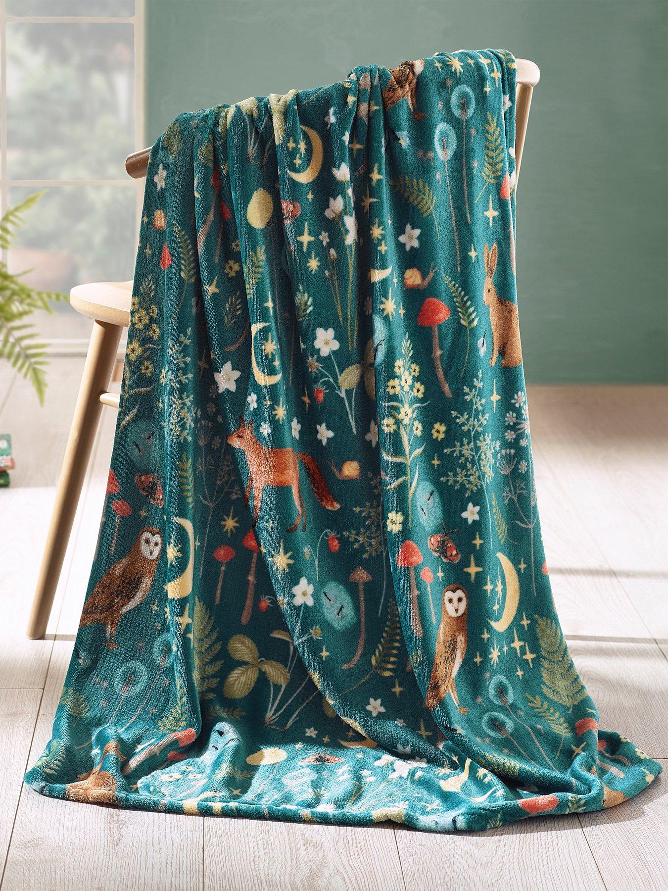 Image 1 of 4 of Catherine Lansfield Enchanted Twilight Animals Throw