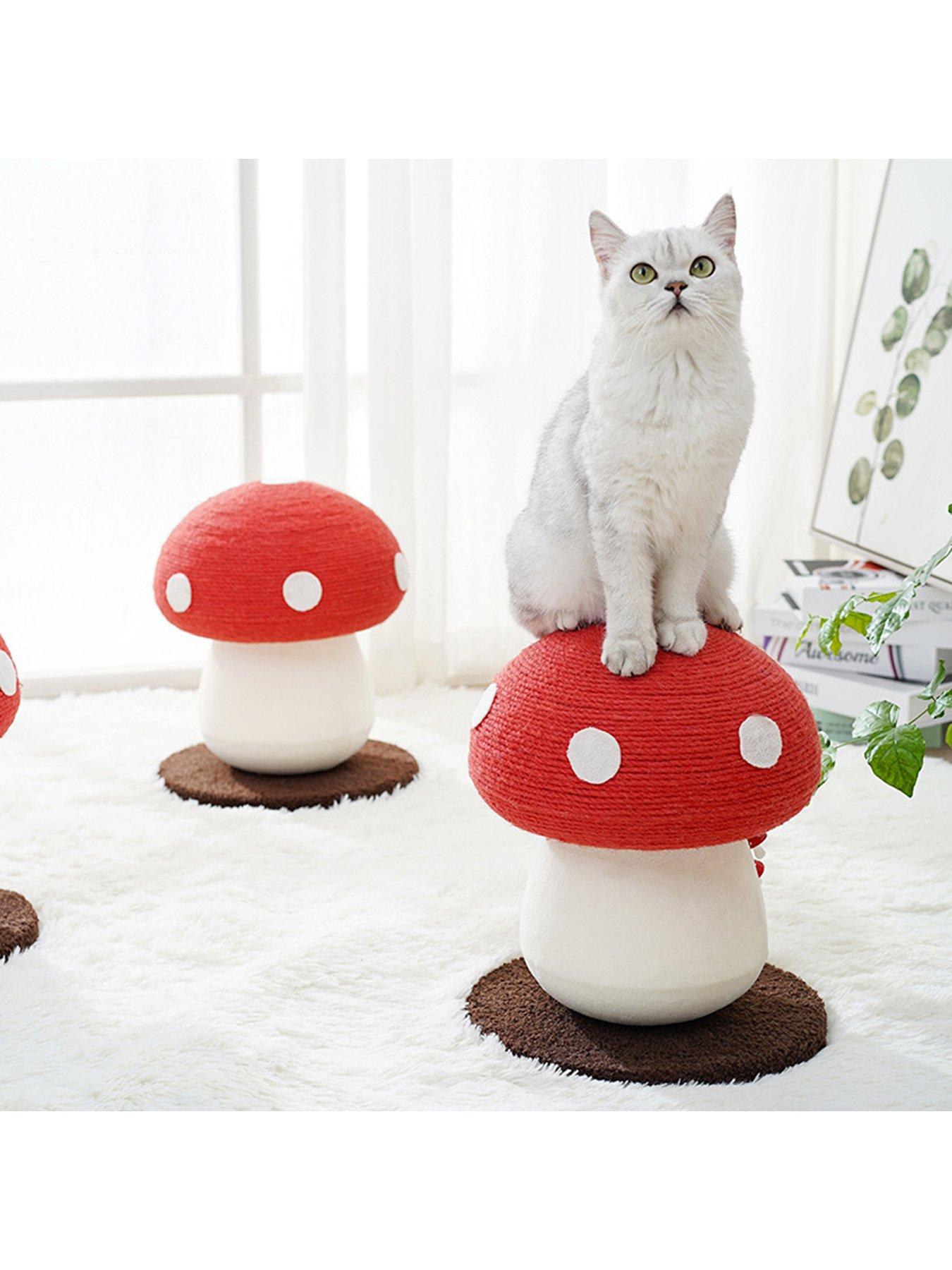 living-and-home-sisal-mushroom-cat-scratching-postoutfit