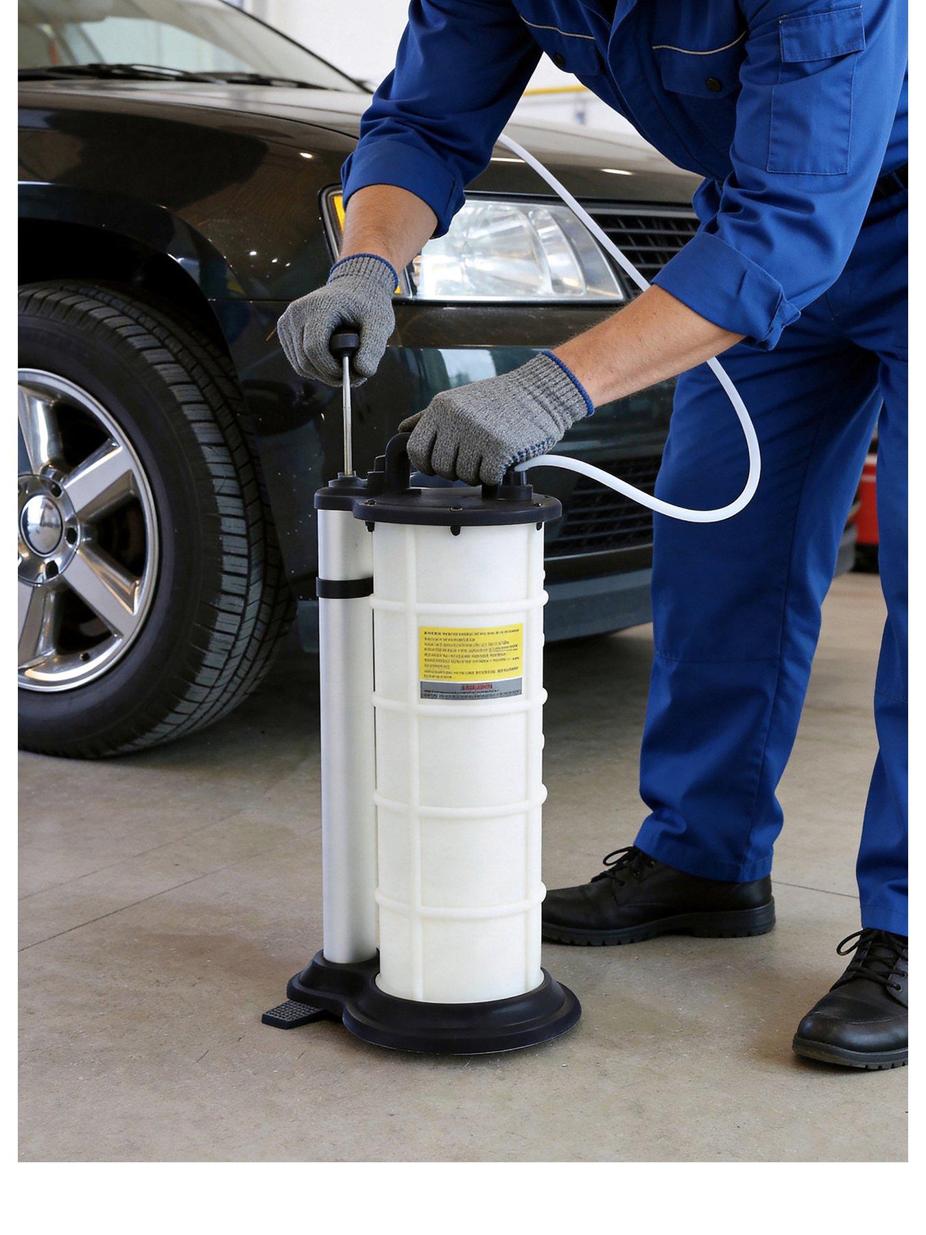 Living and Home 9L Manual Vacuum Oil Fluid Fuel Changer Car Oil Extractor