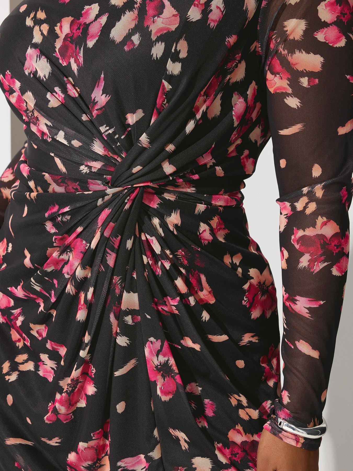 Image 4 of 4 of Yours Curve Abstract Side Knot Dress - Black