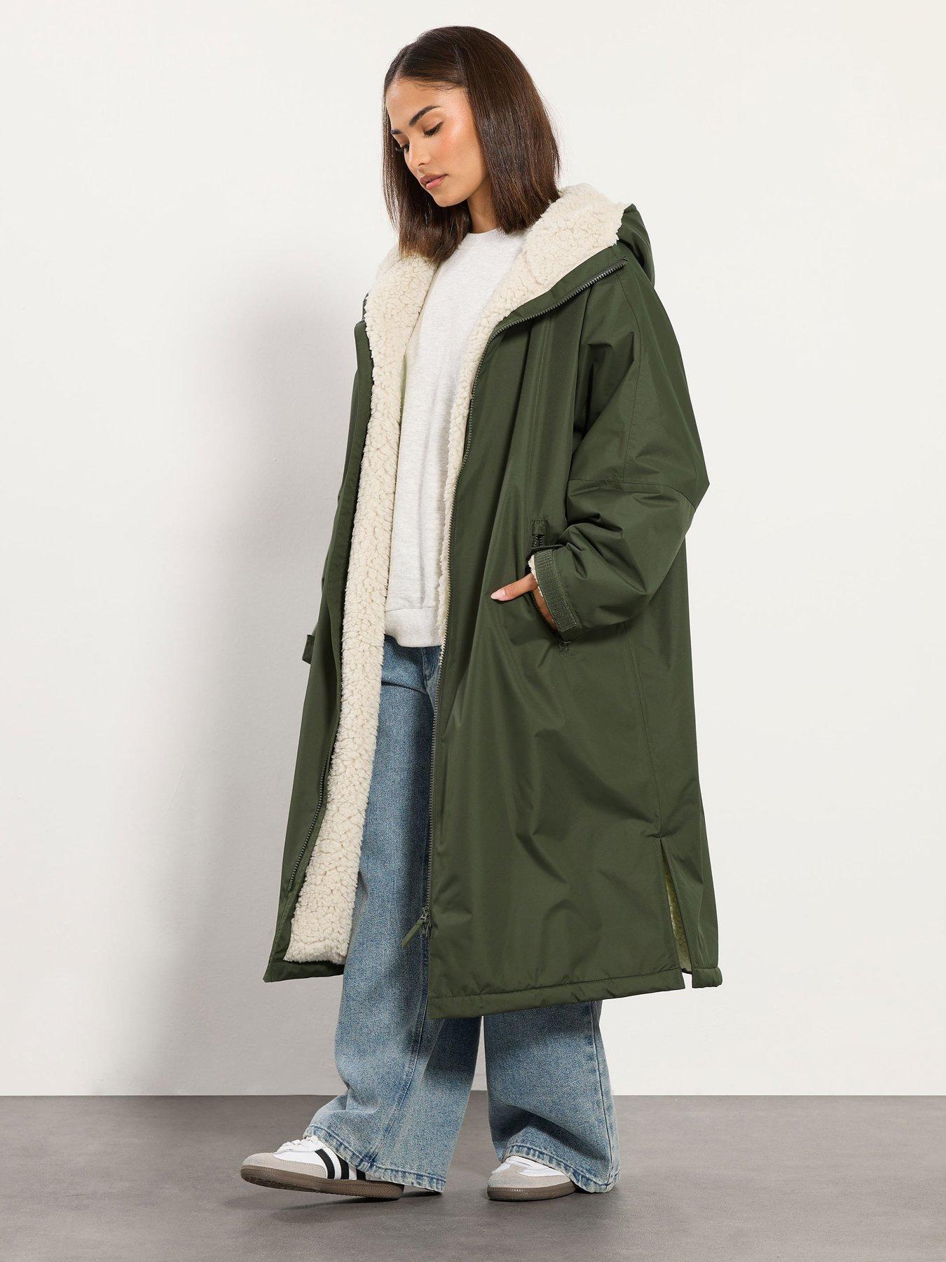 pixiegirl-petite-borg-changing-robe-green