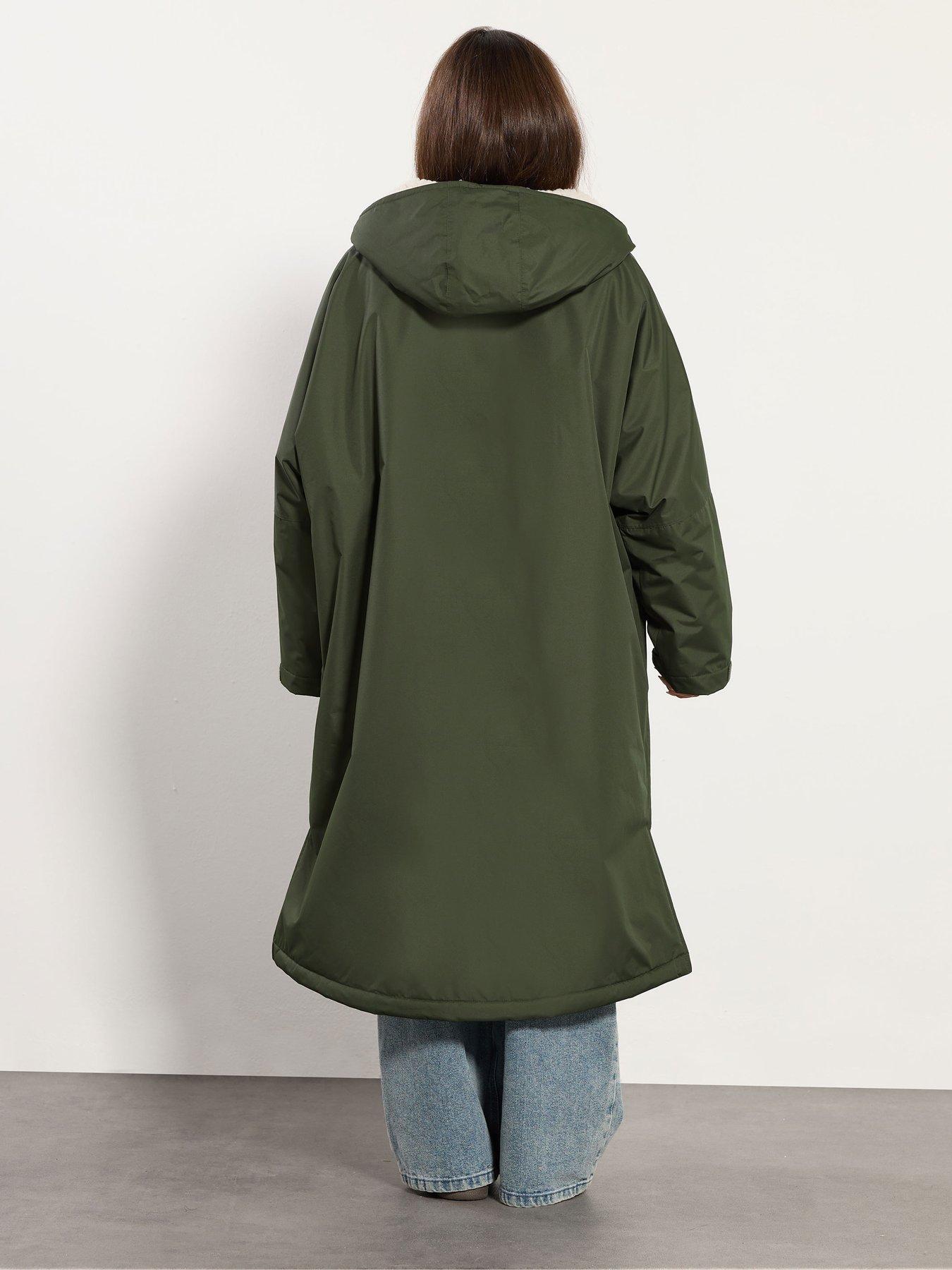Image 2 of 4 of PixieGirl Petite Borg Changing Robe - Green