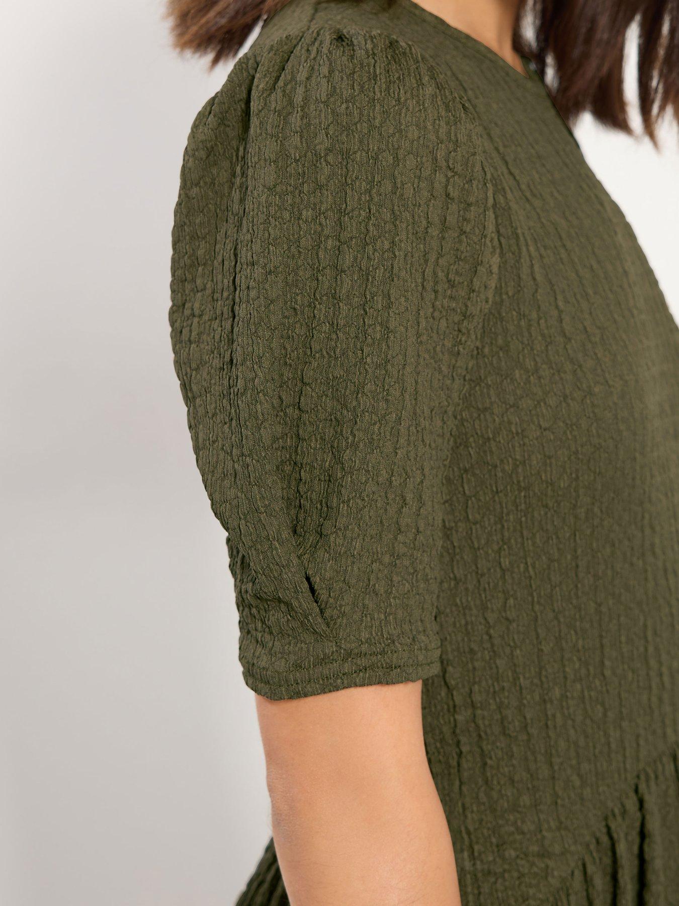 pixiegirl-petite-textured-midi-dress-greenoutfit