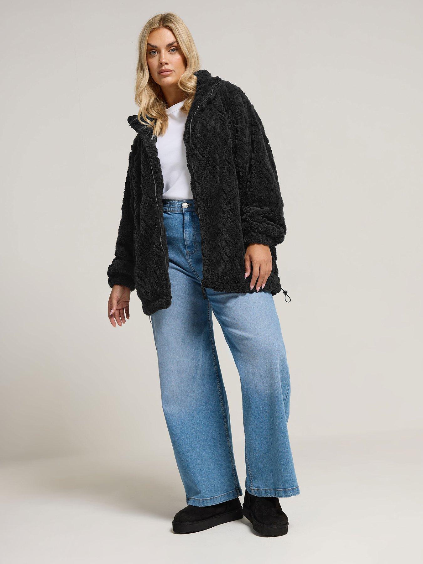 Image 3 of 4 of Yours Curve Texture Zip Through&nbsp;Fleece - Black