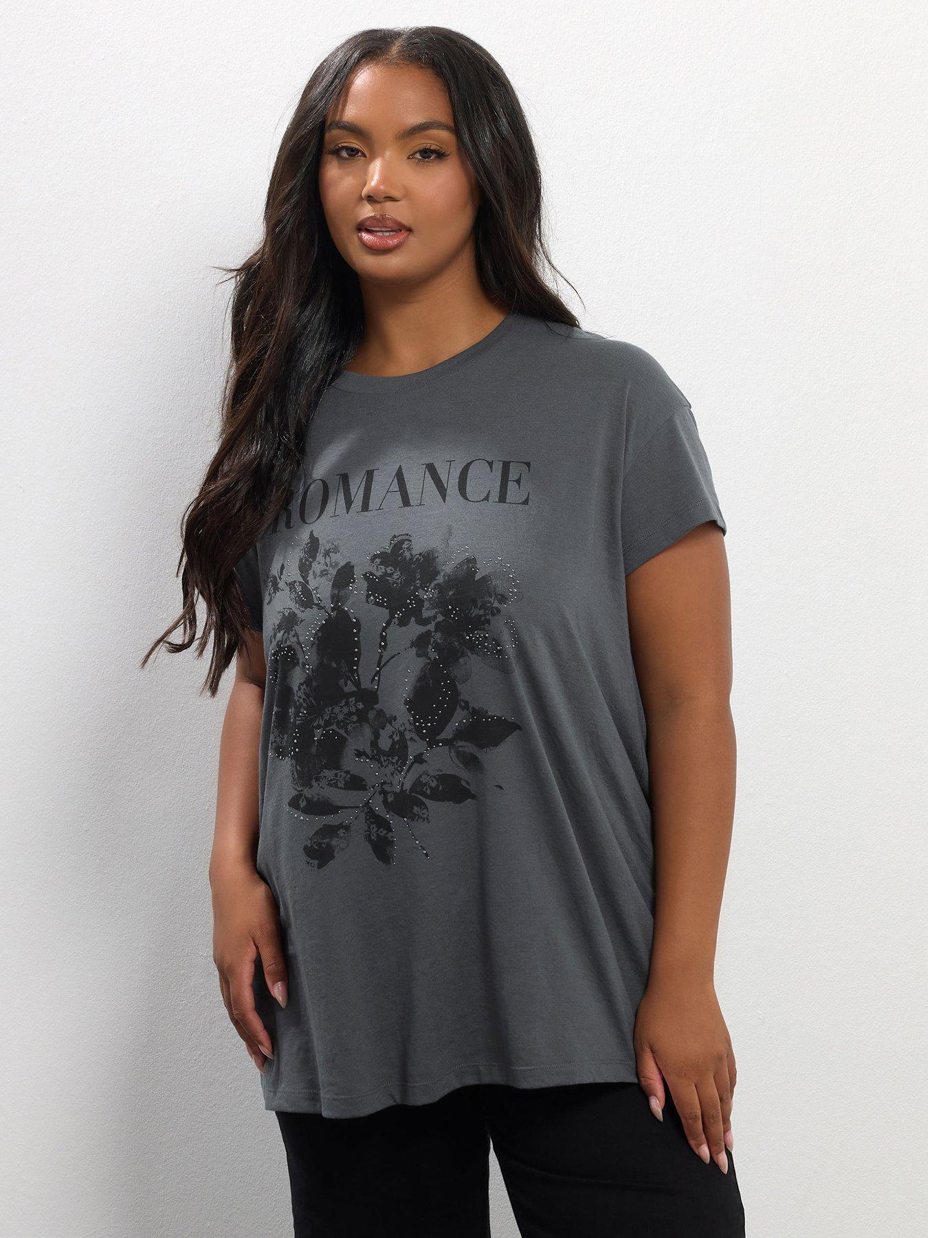 yours-curve-placement-print-t-shirt-greyoutfit