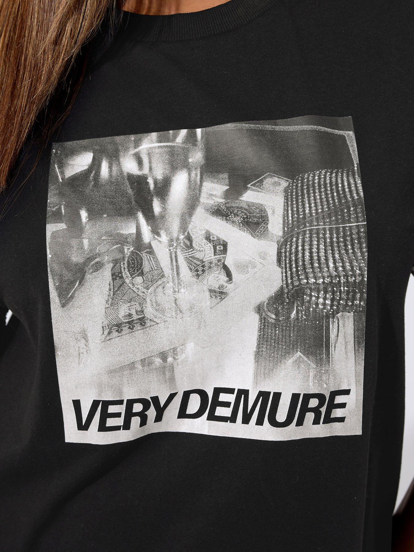 yours-curve-sequin-sleeve-graphic-dress-blackoutfit