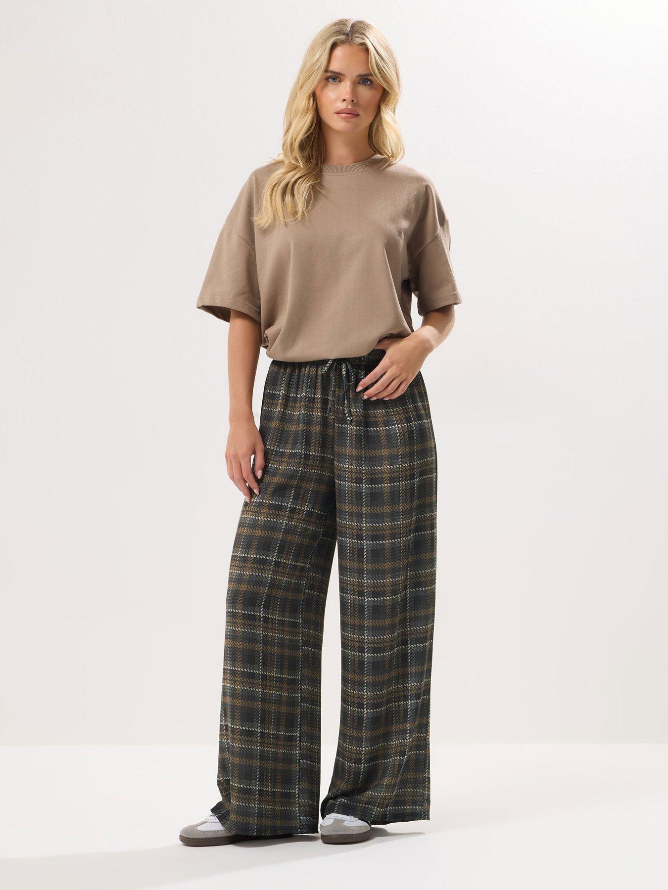 PixieGirl Petite Check Crinkle Wide Leg Trouser - Brown