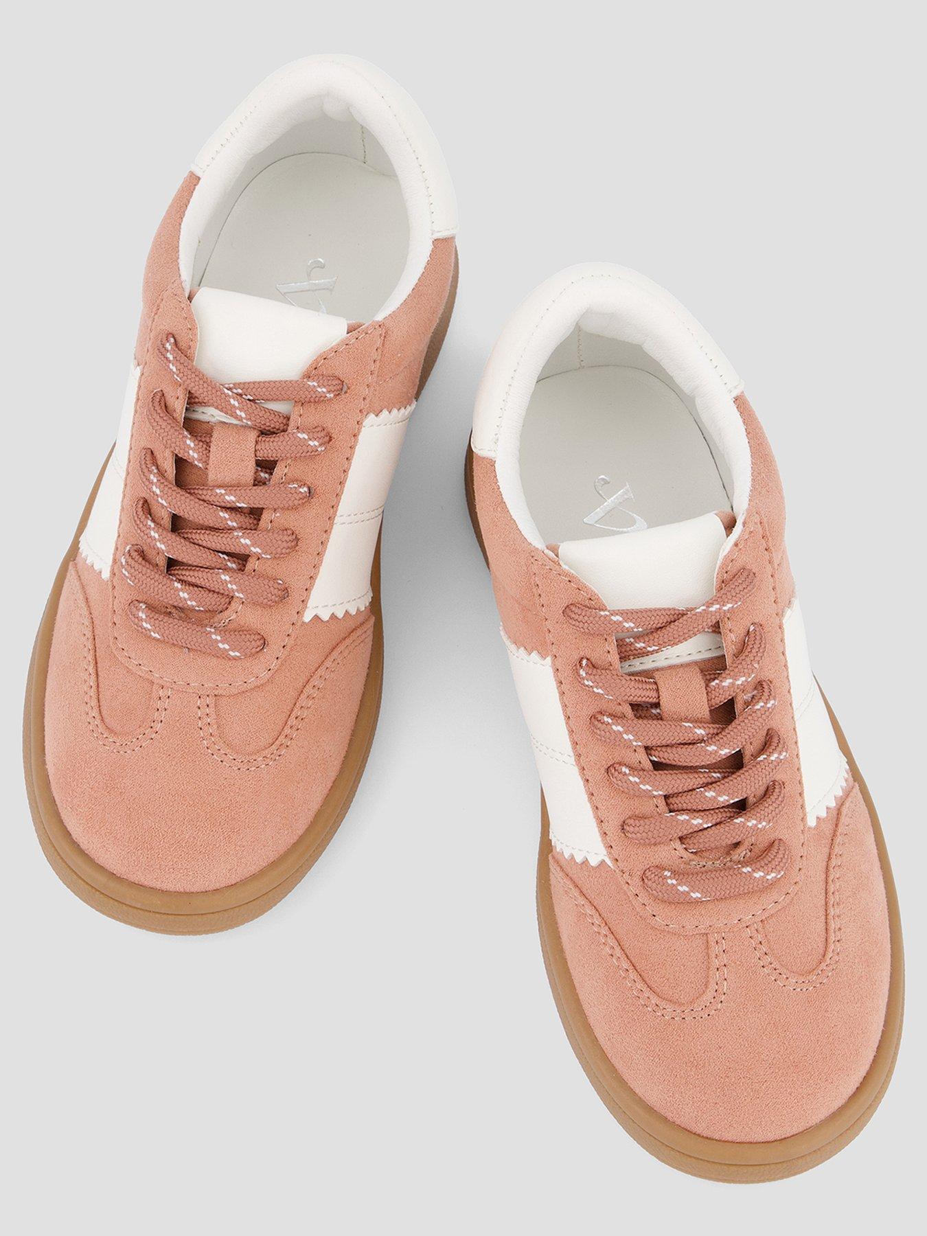 Image 3 of 7 of The Very Collection Retro Scallop Trainer - Pink