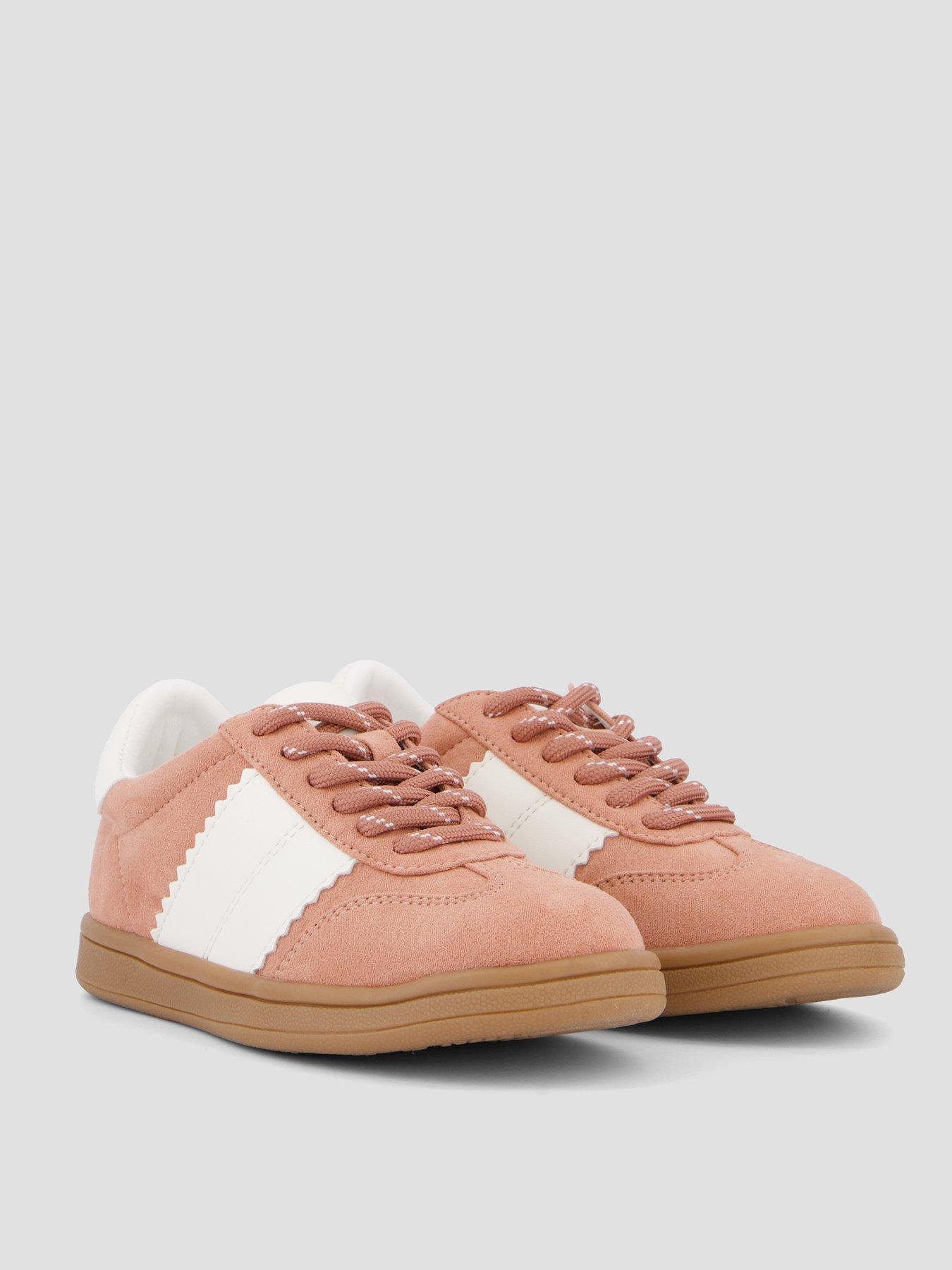 Image 6 of 7 of The Very Collection Retro Scallop Trainer - Pink