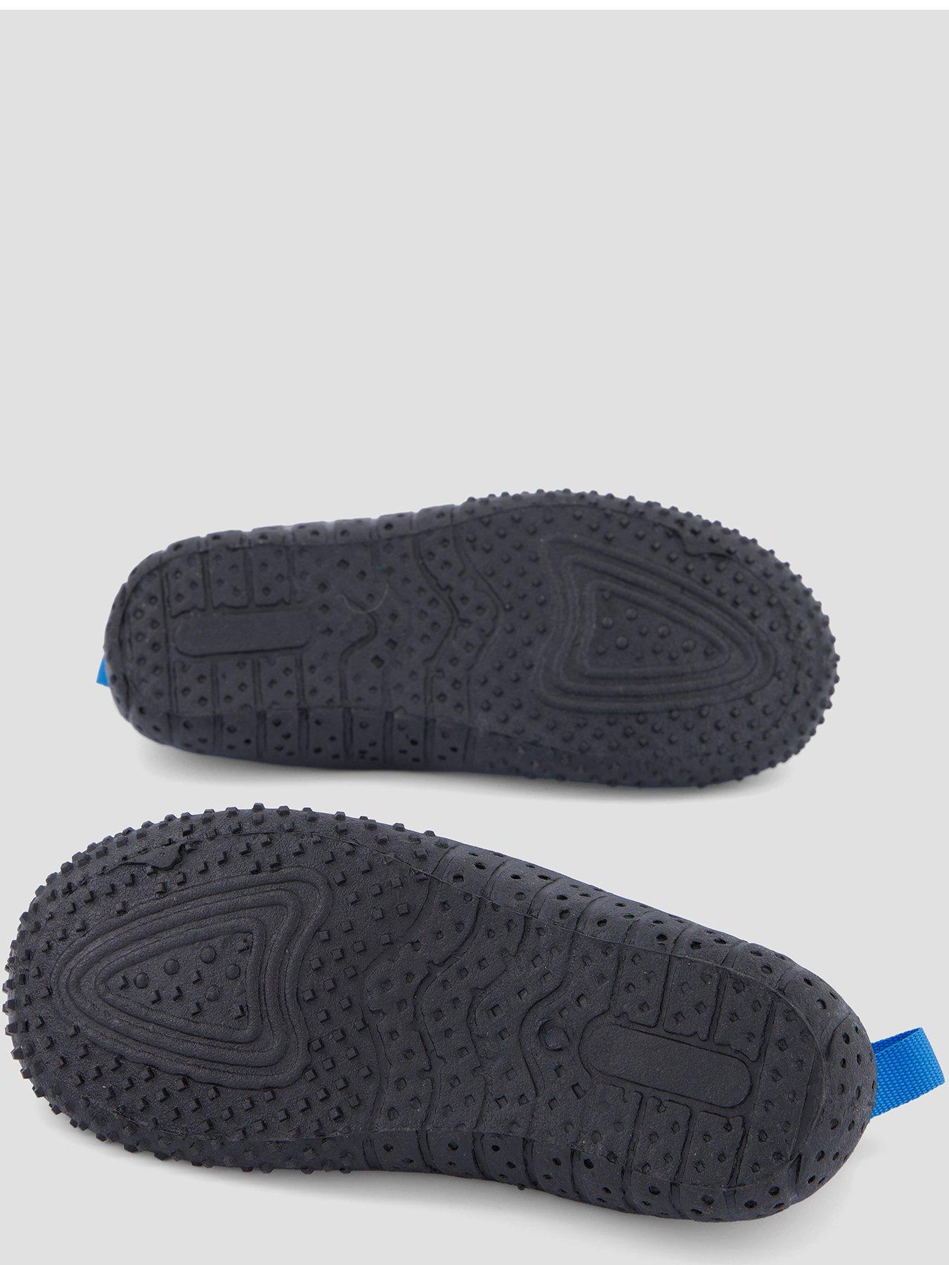 the-very-collection-boys-watershoe-bluedetail
