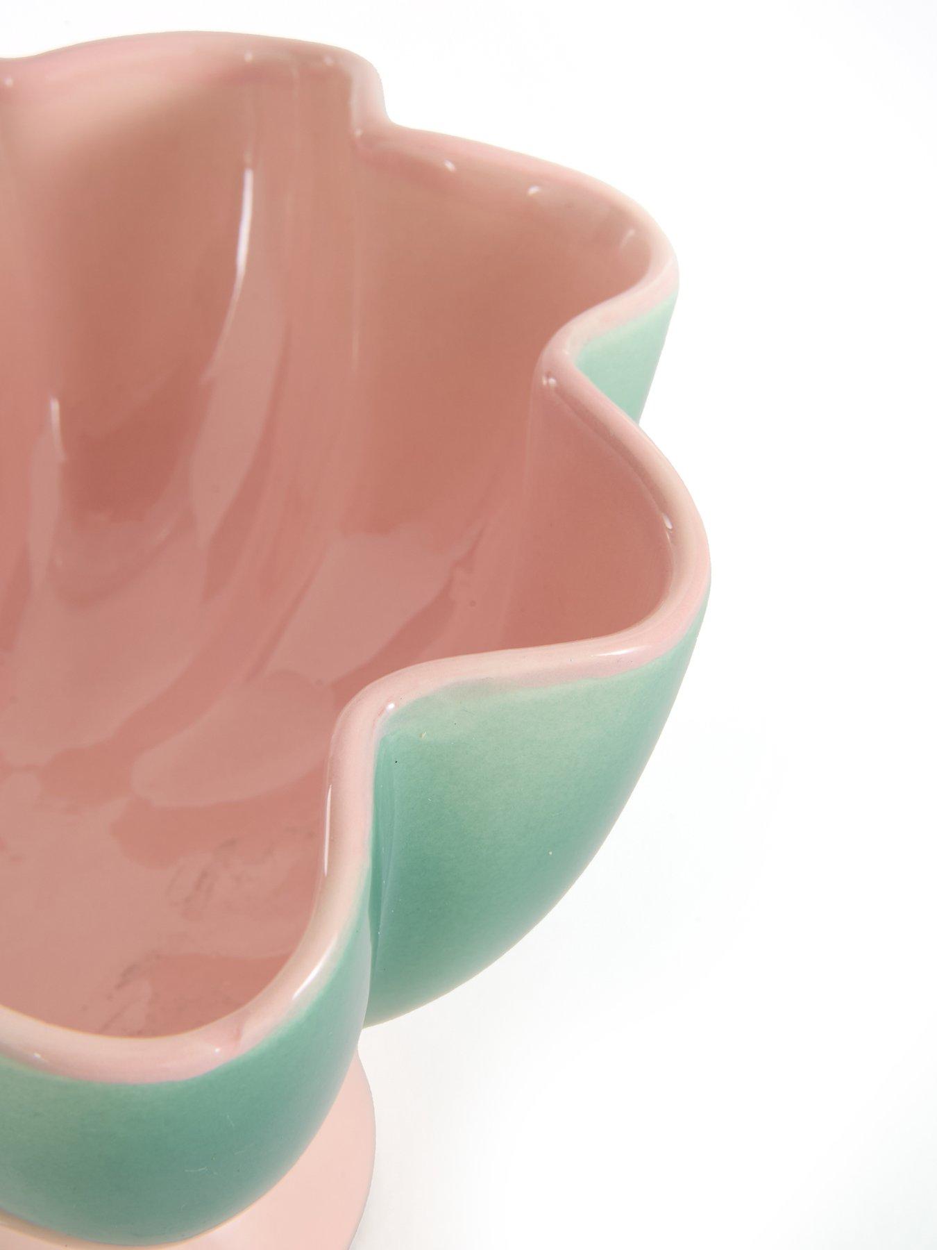 the-very-collection-palm-springs-ceramic-footed-bowldetail