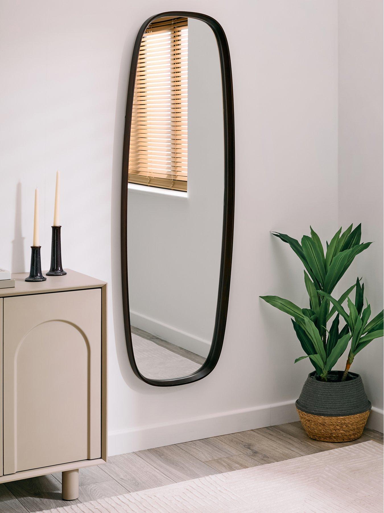 the-very-collection-oval-hanging-mirror-51x162cm