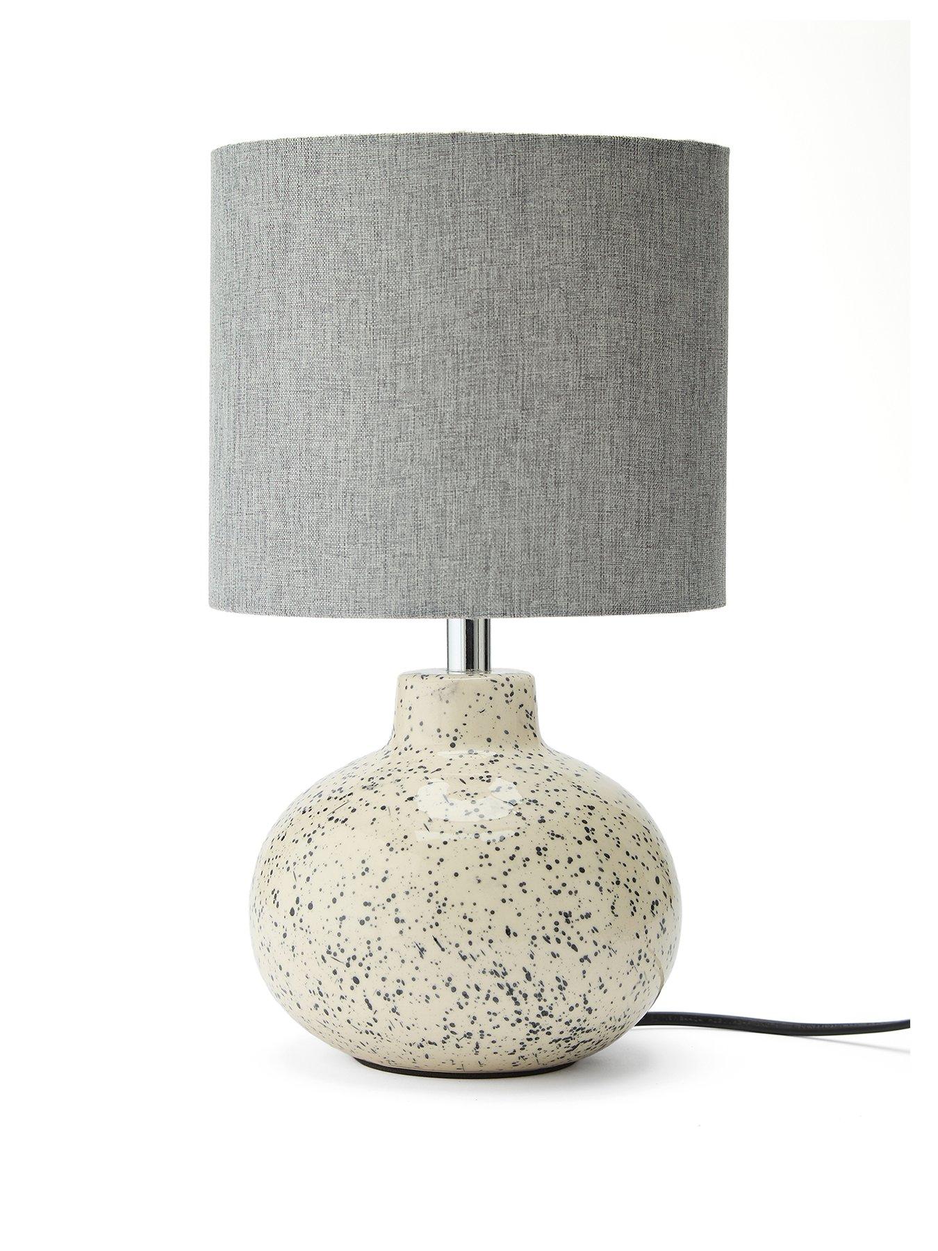 the-very-collection-reactive-speckle-table-lamp-creamstillFront