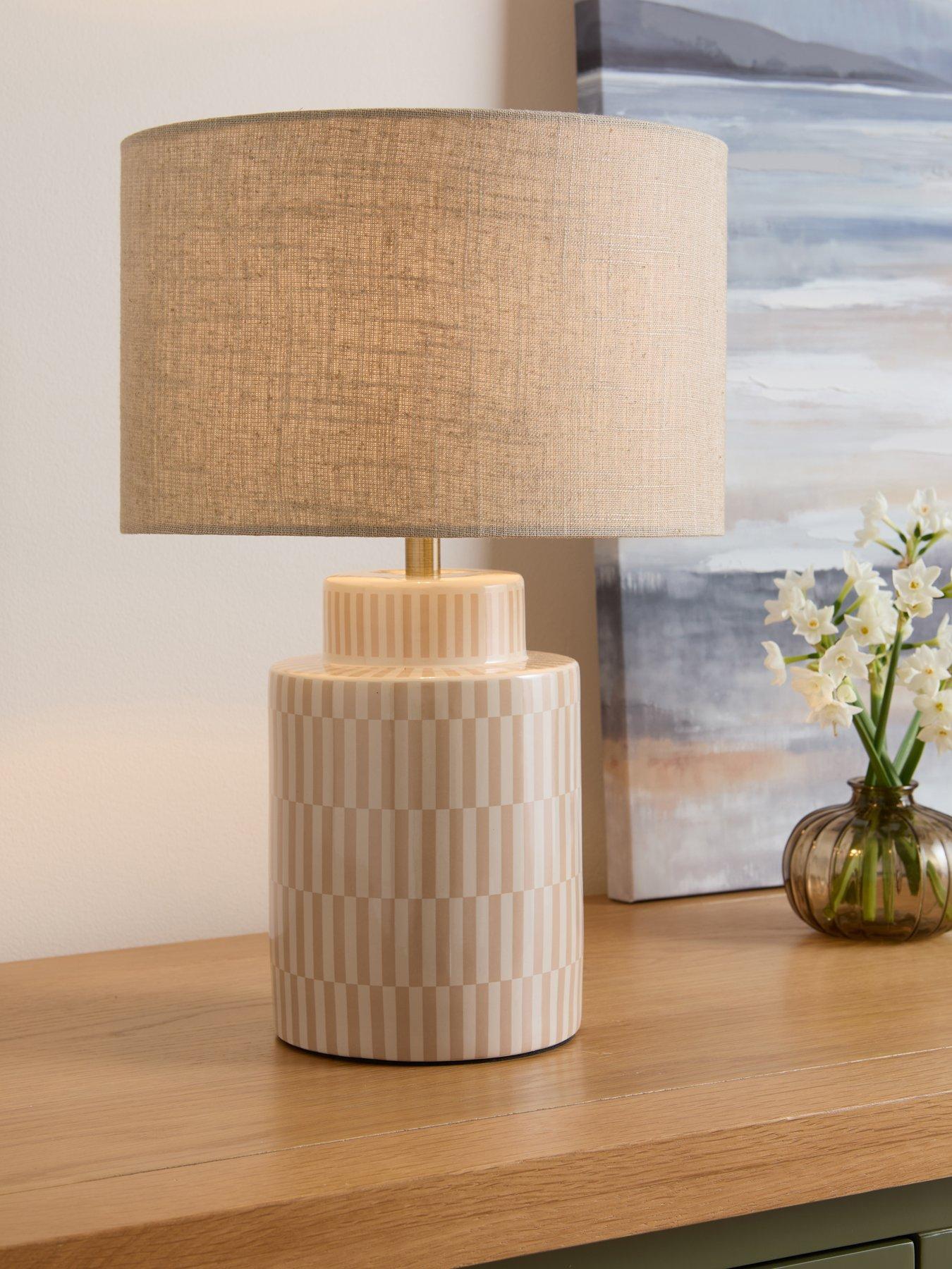 the-very-collection-reava-table-lampfront