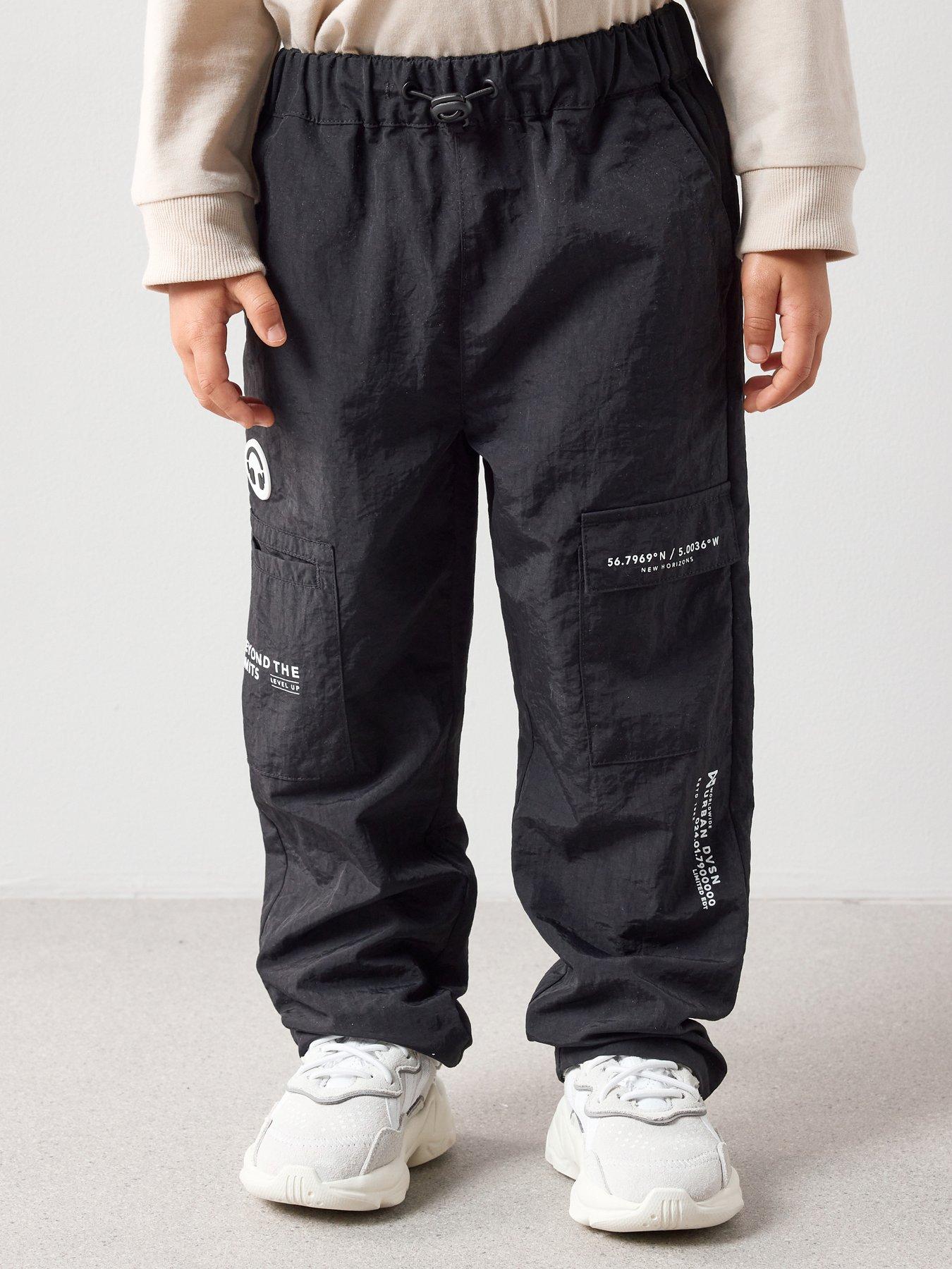 the-very-collection-boys-smiley-graphic-cargo-trousers-blackfront