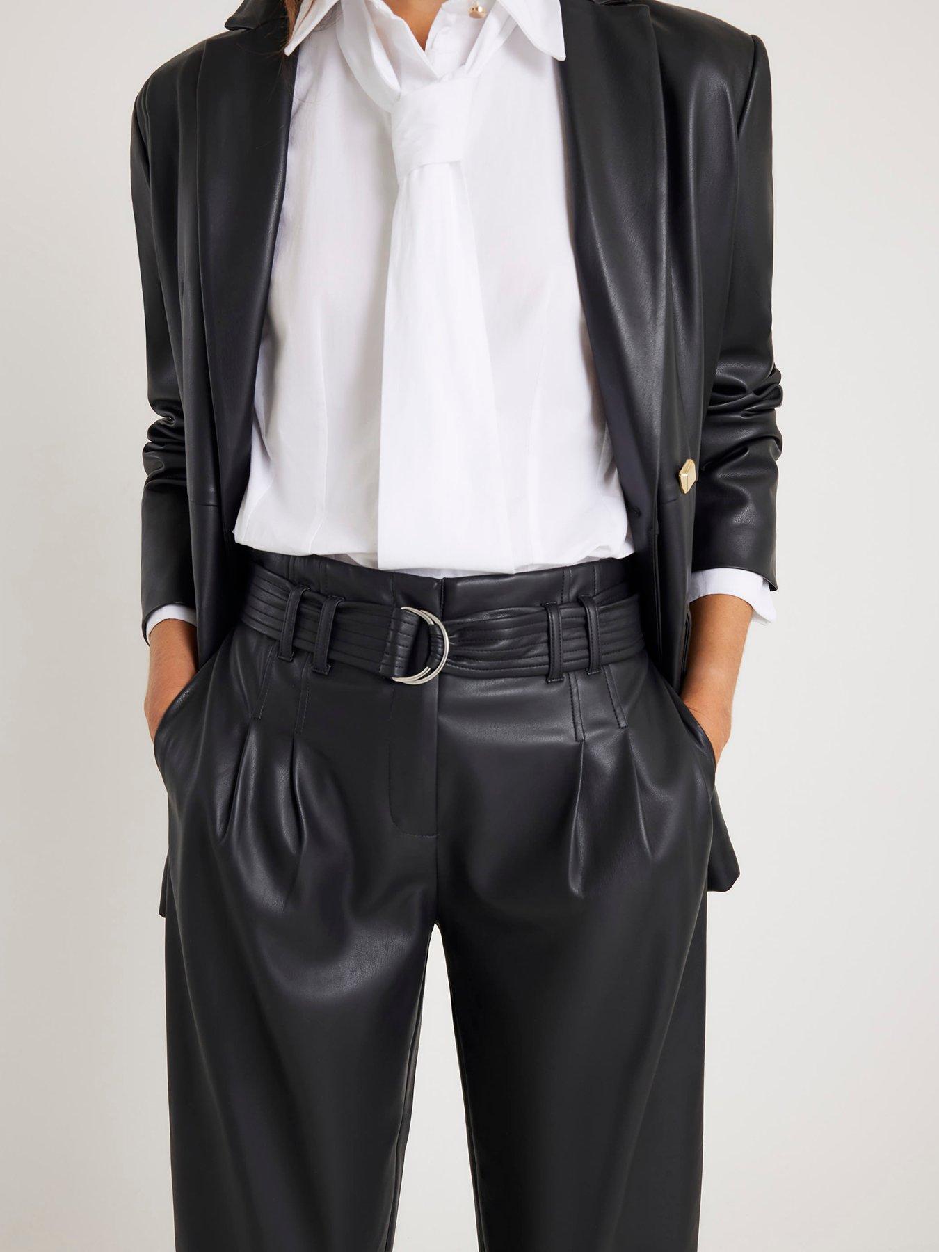 river-island-tapered-belted-trouser-blackoutfit