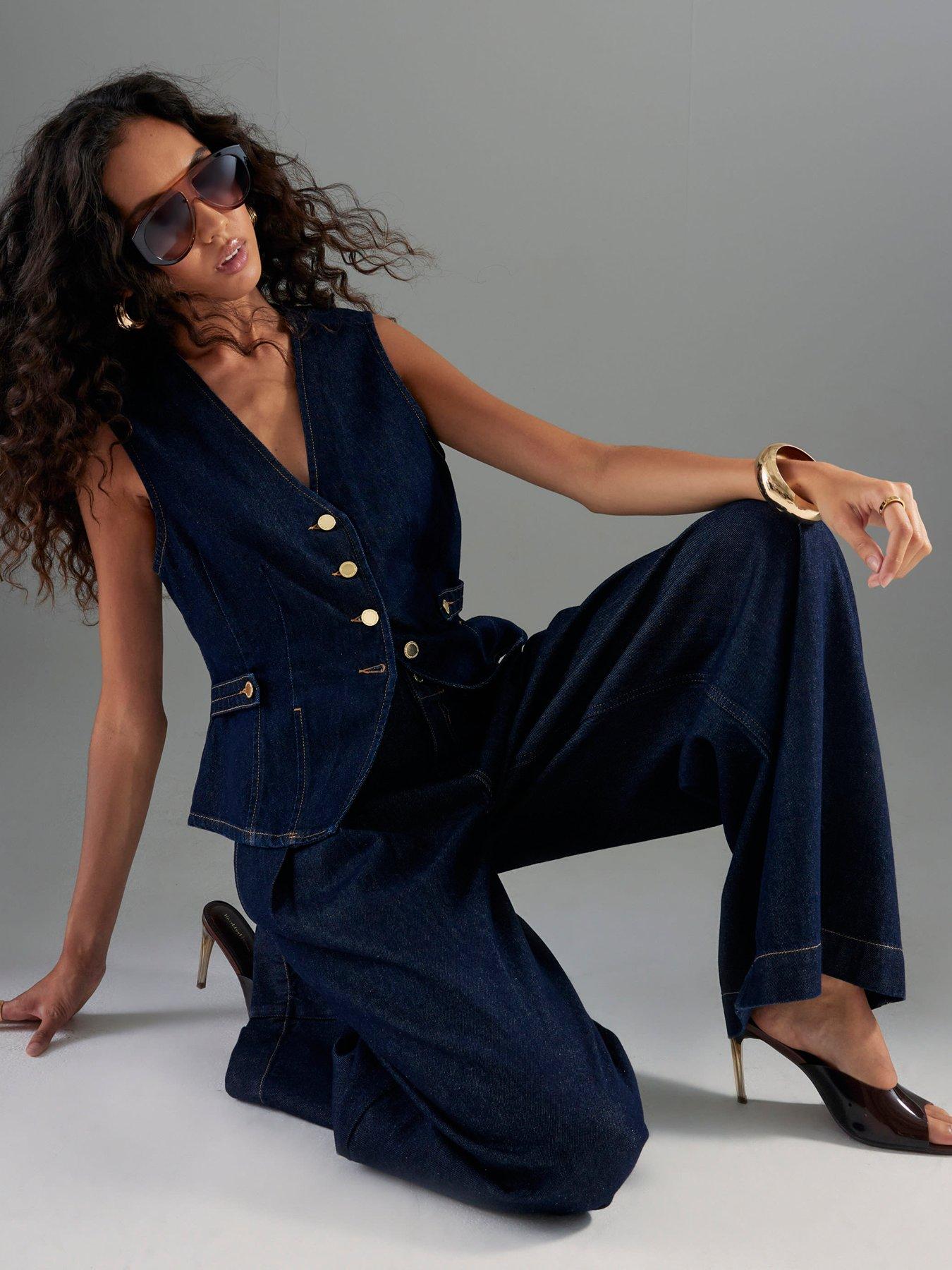 Image 3 of 4 of River Island Tailored Wide Tab Front Jeans&nbsp;- Blue