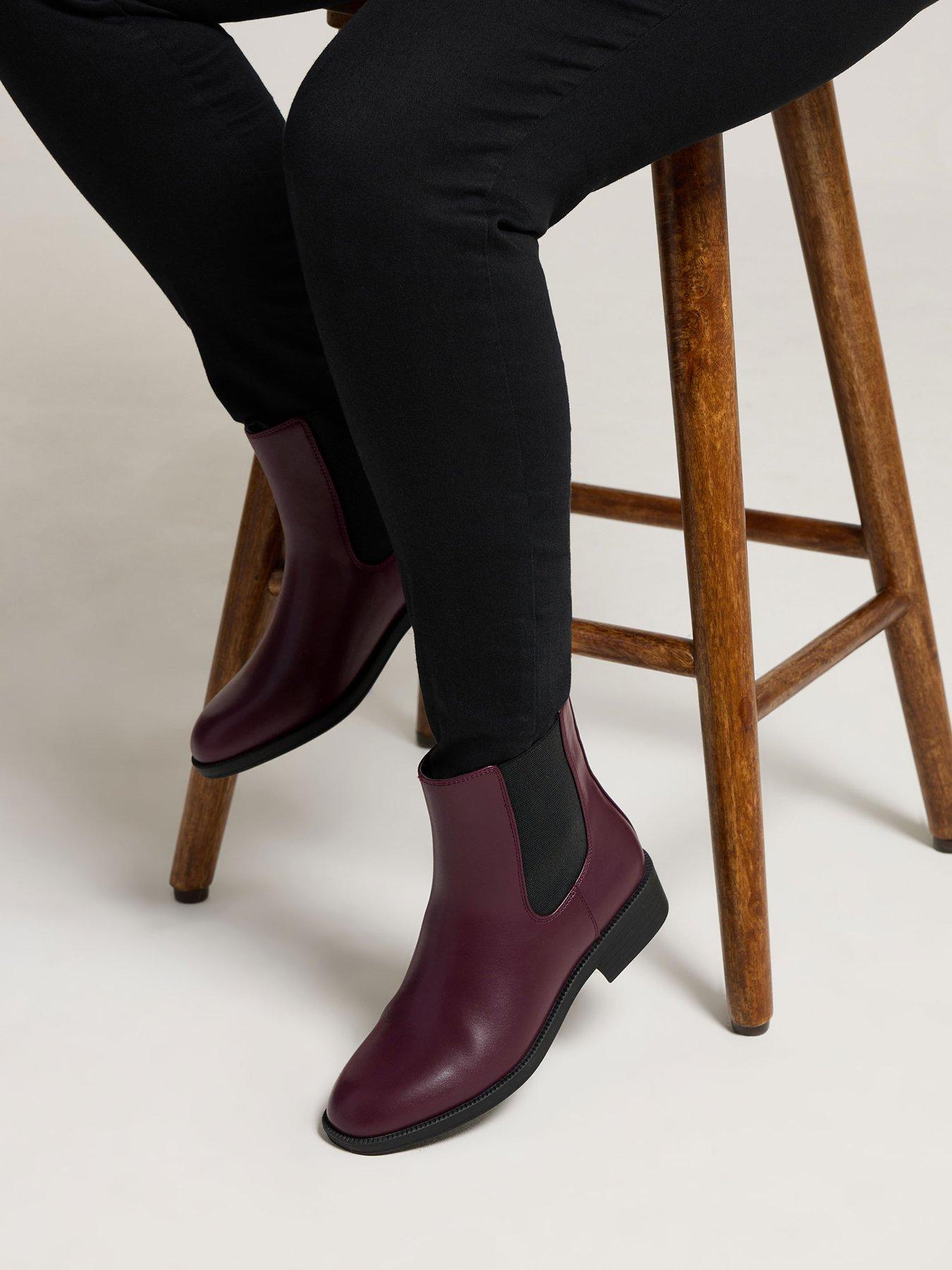 Image 4 of 4 of Yours Wide Fit Ankle Chelsea Boot - Red