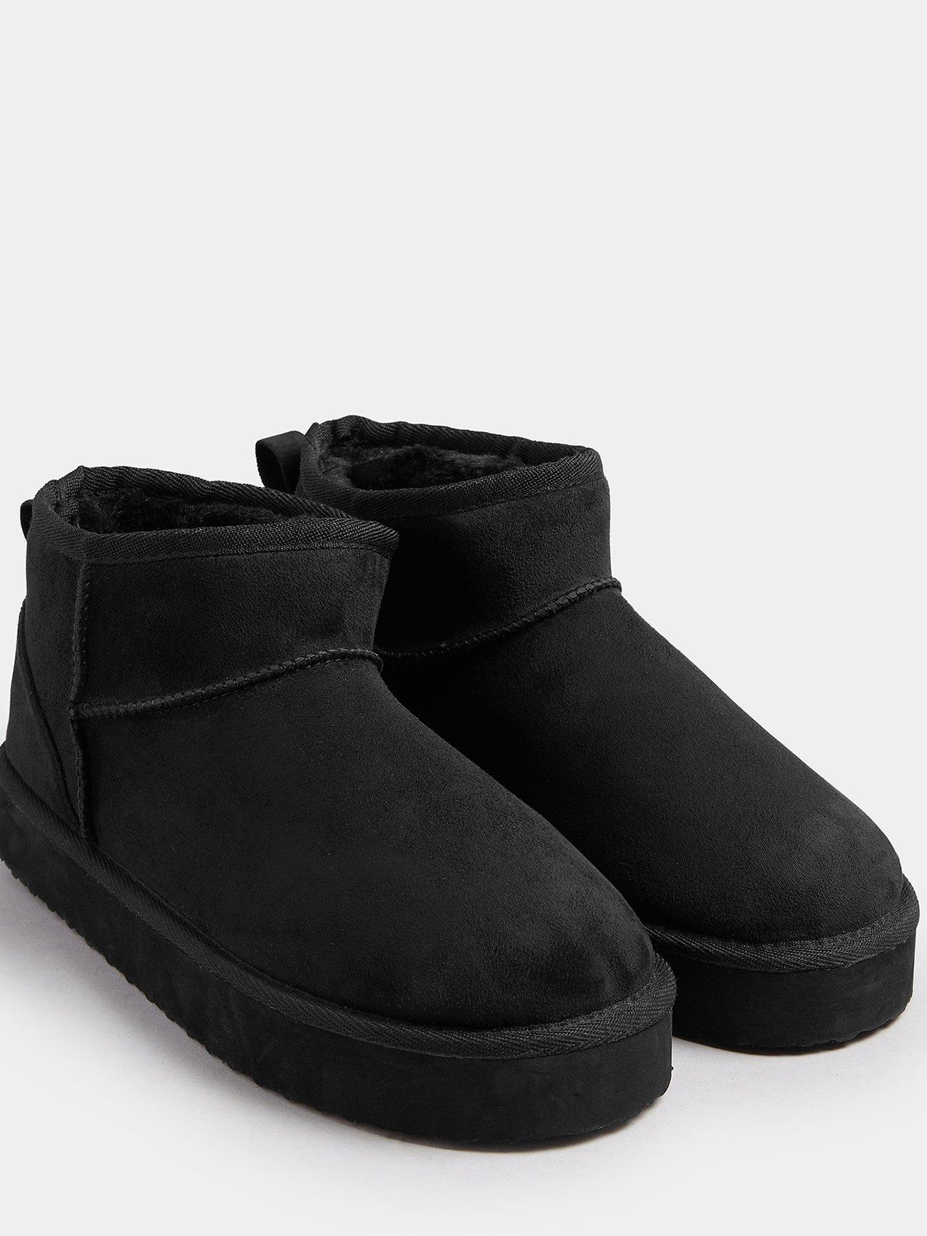 yours-extra-wide-fit-fur-boot-blackoutfit