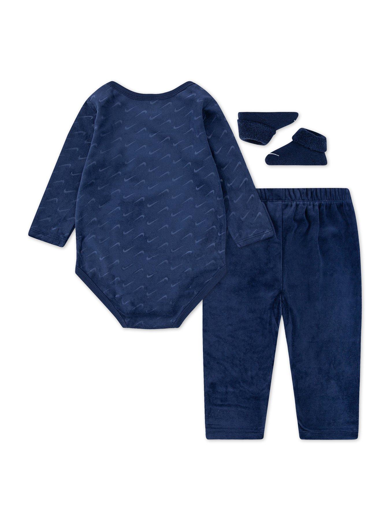 nike-infant-unisex-3-piece-velour-swoosh-set-navyback