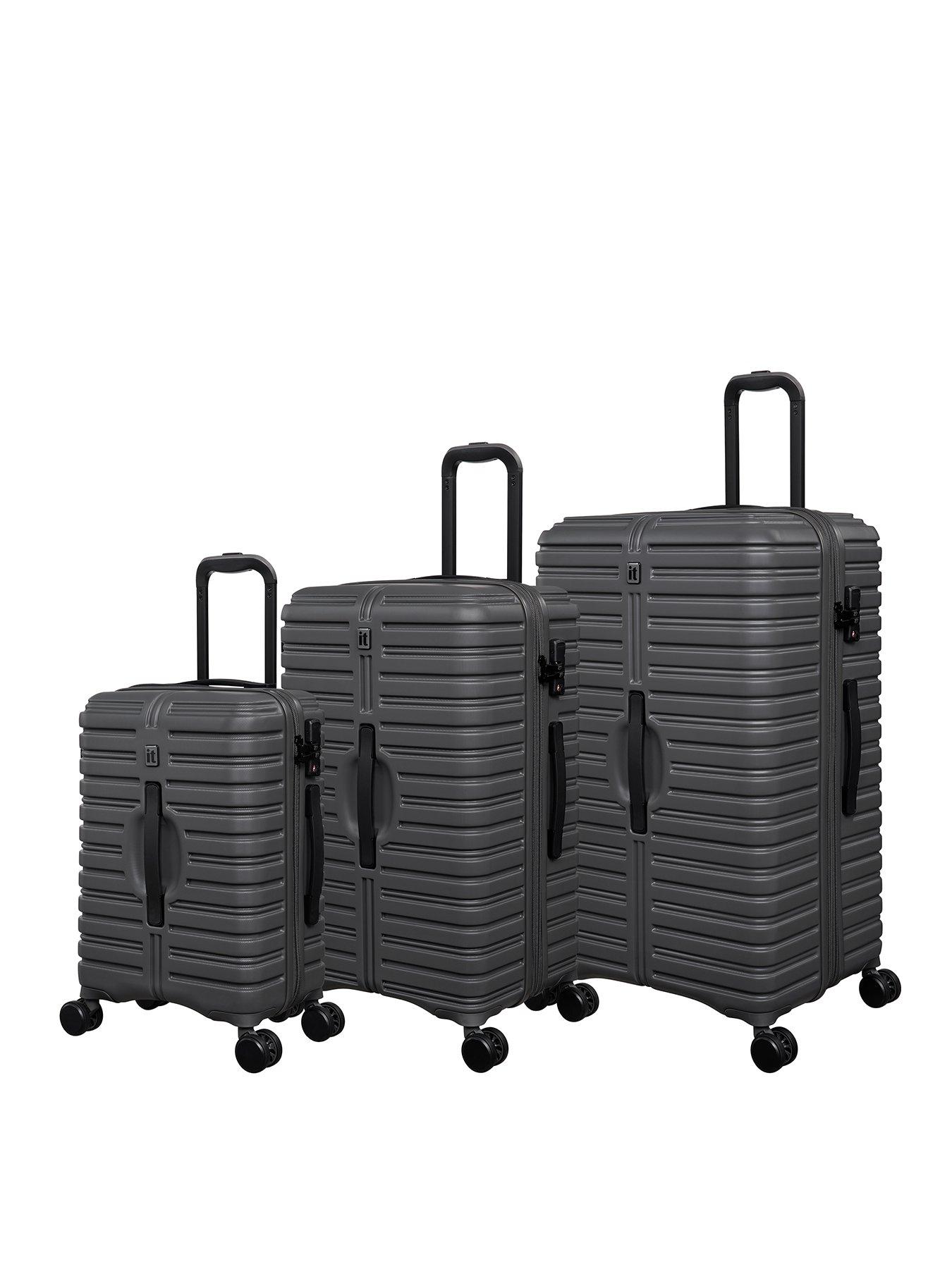 it Luggage Jumbo Charcoal 3pc Suitcase Set