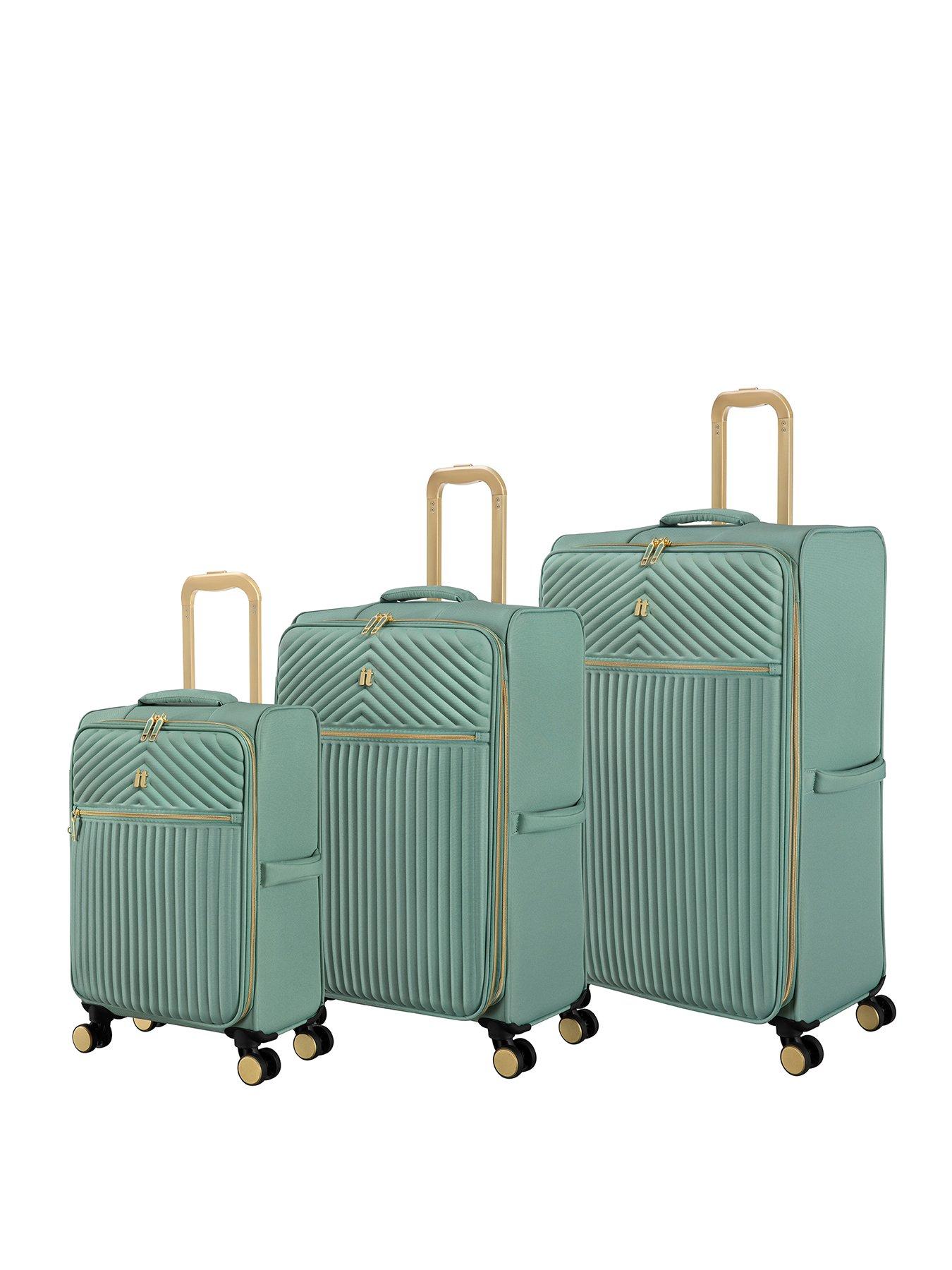 it-luggage-esplanade-granite-green-3pc-suitcase-setfront