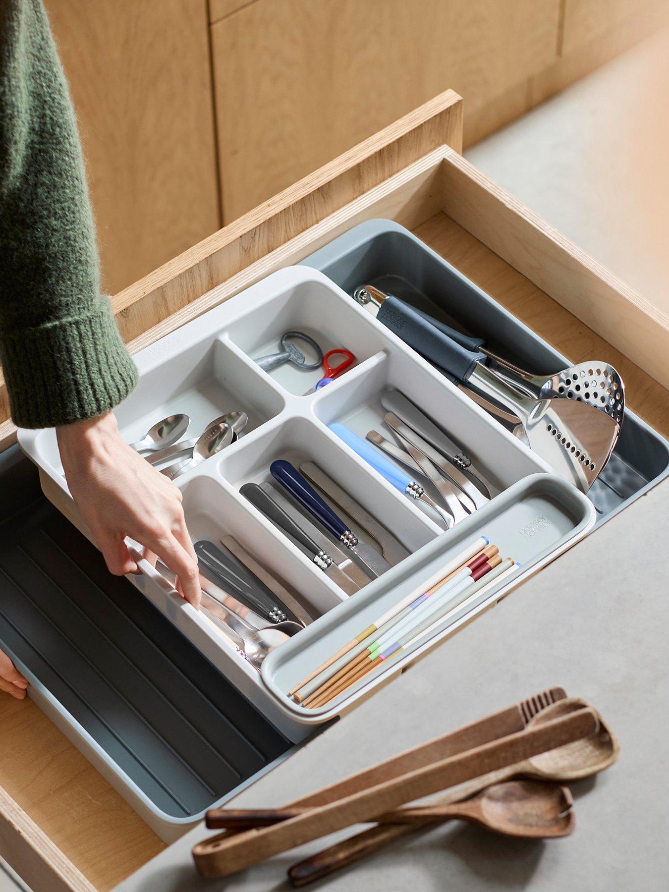 joseph-joseph-drawerstore-expanding-cutlery-tray