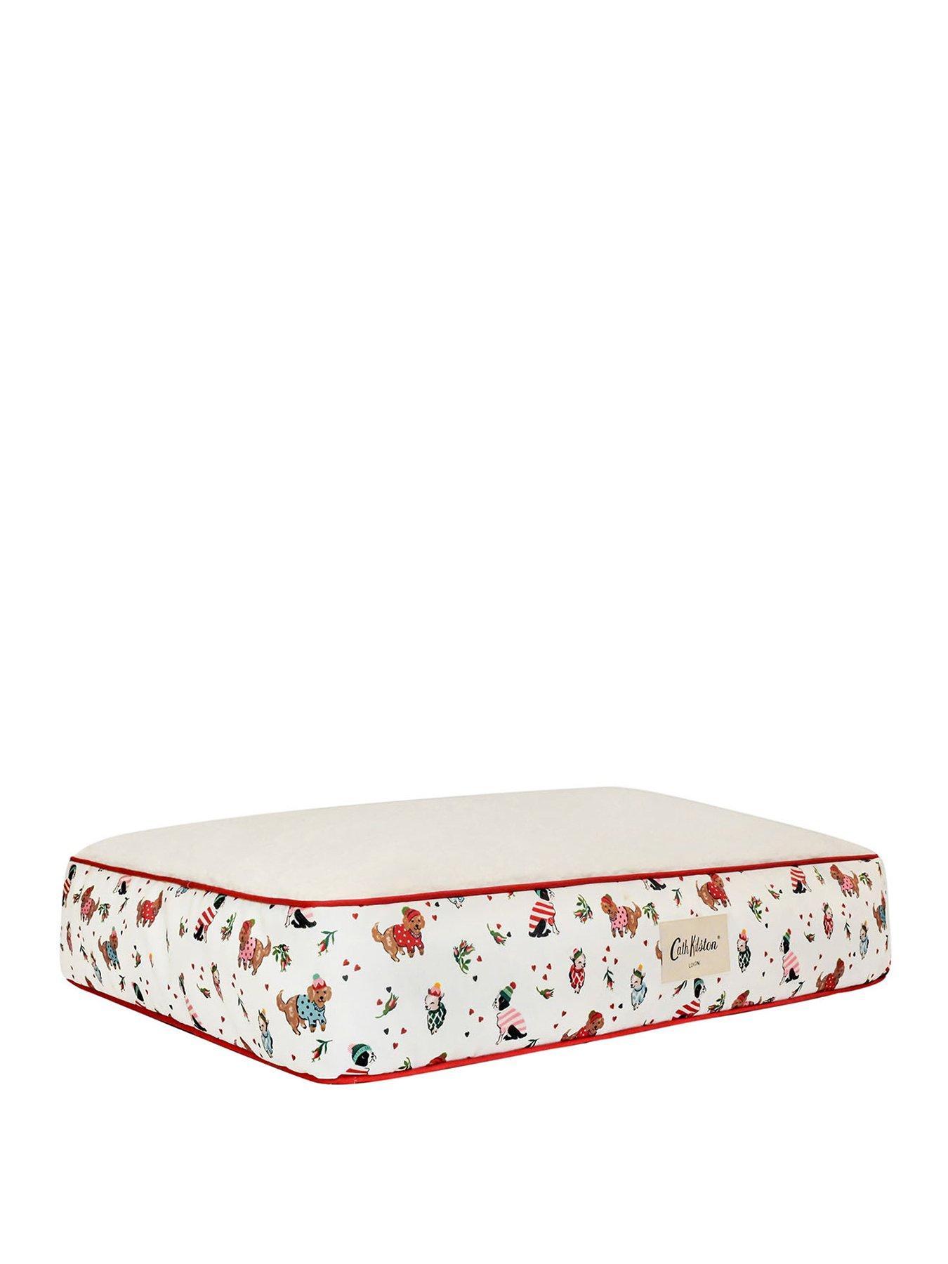 cath-kidston-dogs-amp-roses-mattress--nbspmediumlargestillFront