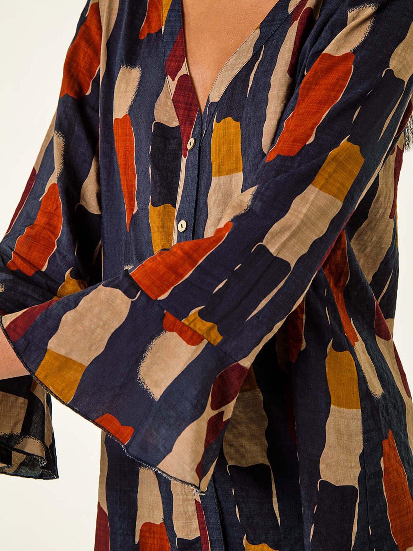 roman-abstract-print-buttoned-blouse-navydetail