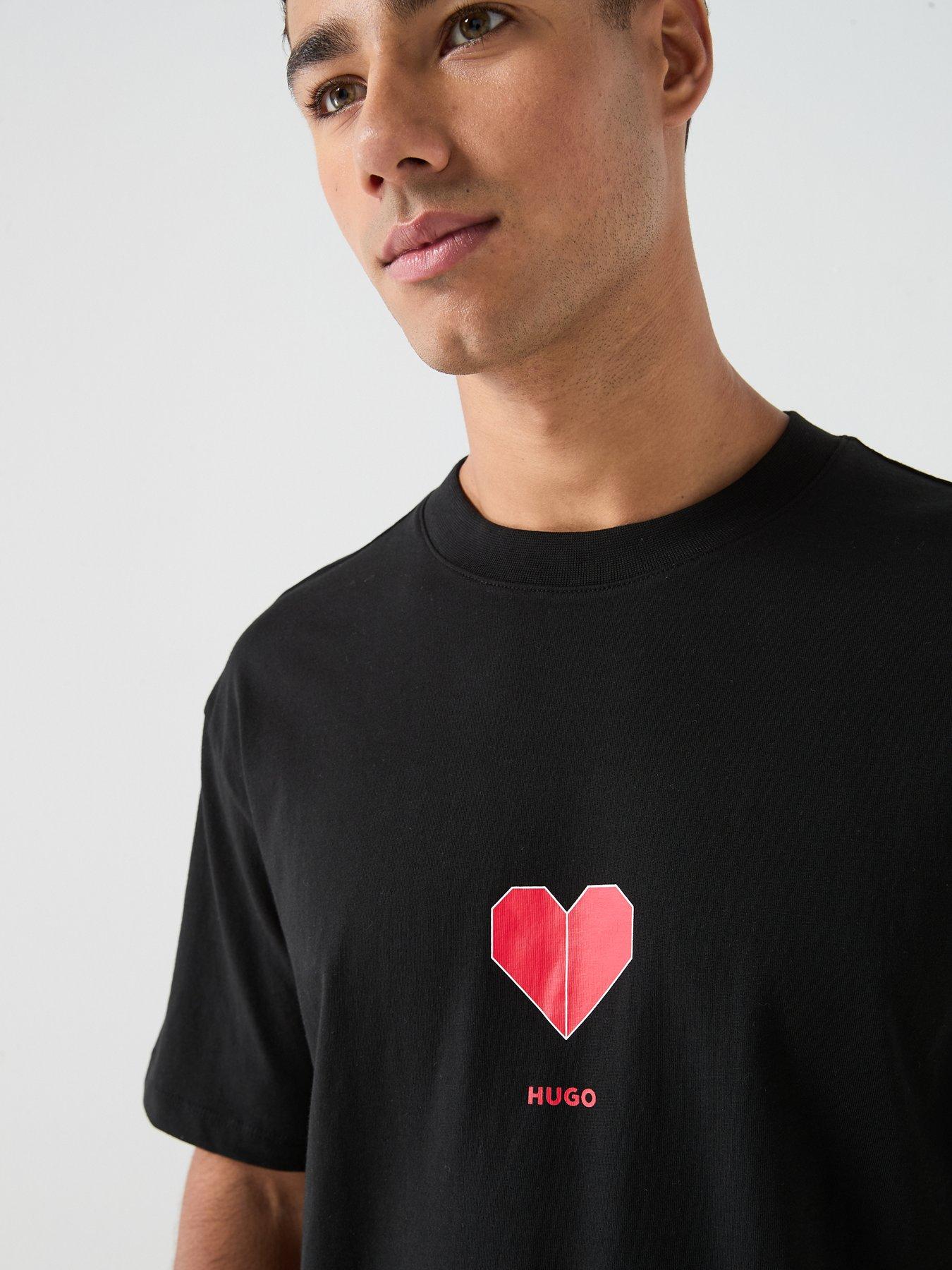 hugo-dalentin-heart-logo-back-print-t-shirt-blackoutfit