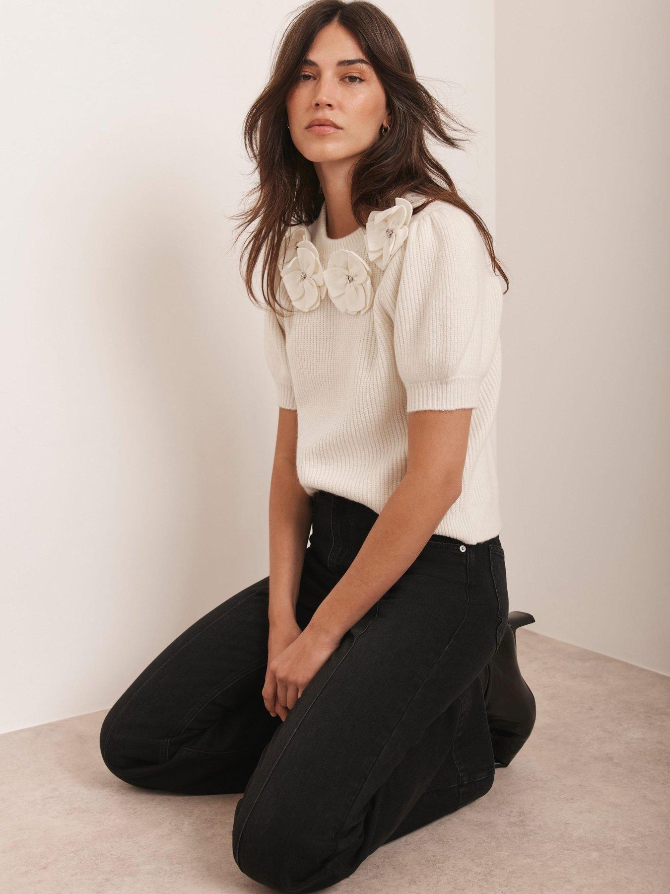 mint-velvet-cream-flower-knit-tee-white