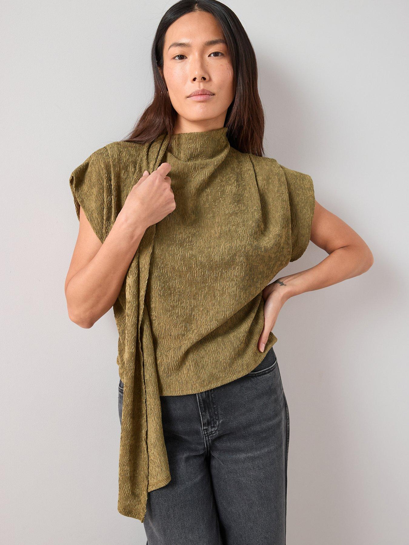 the-very-collection-scarf-detail-top-greenfront