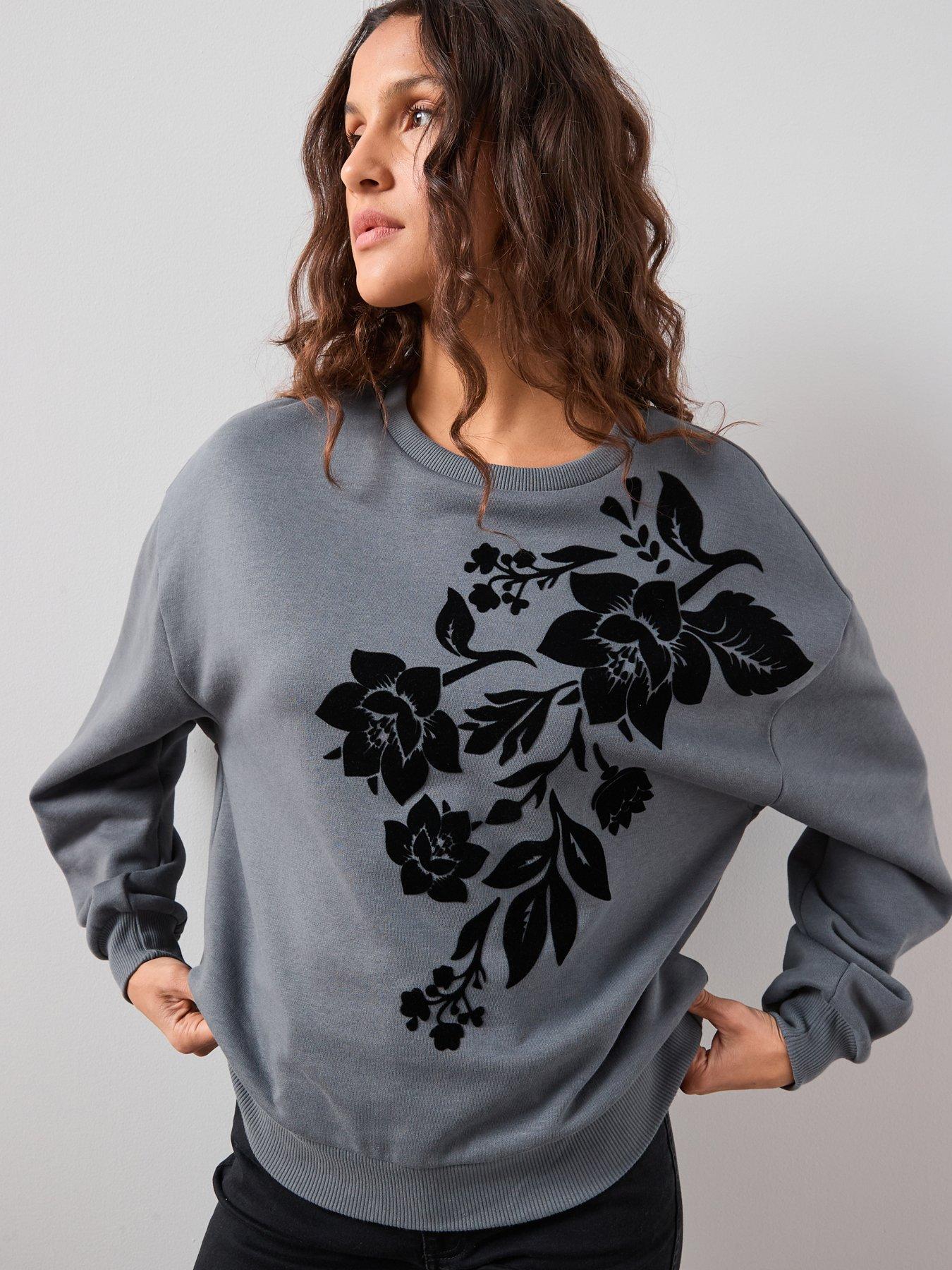 the-very-collection-devore-washed-sweatshirt-grey