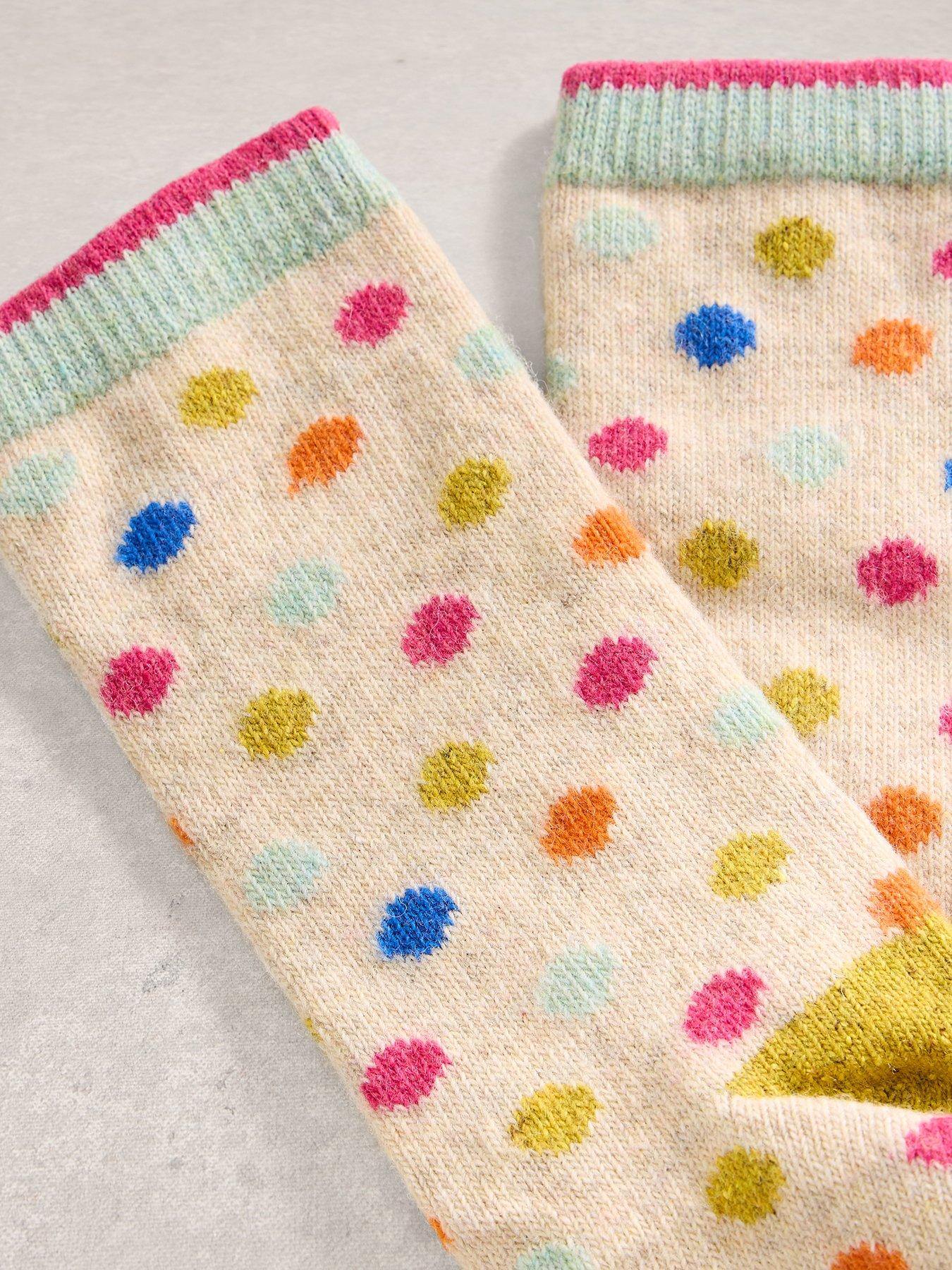 white-stuff-cosy-womens-sock-in-a-box-multistillFront