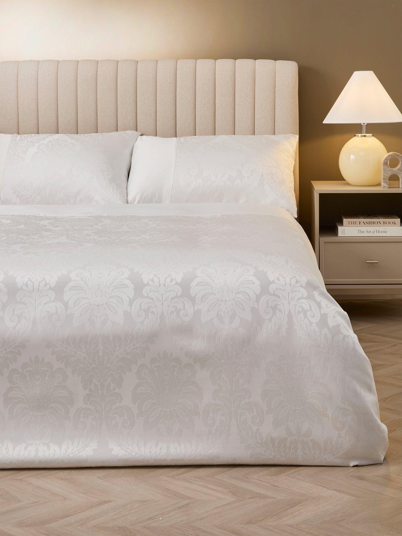 the-very-collection-boston-duvet-amp-pillow-case-setfront