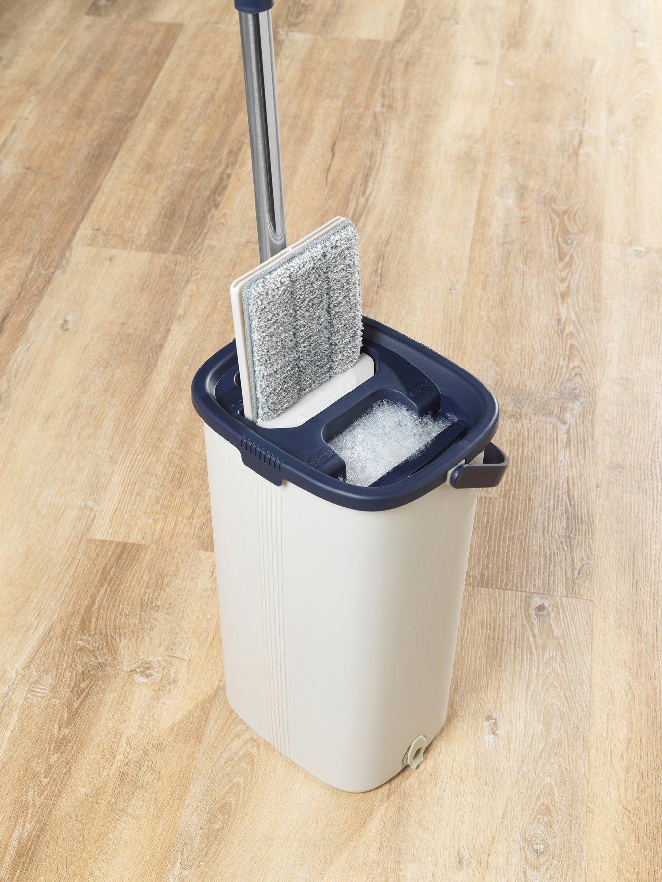 Image 5 of 7 of Beldray Deep Clean Flat Mop &amp; Bucket