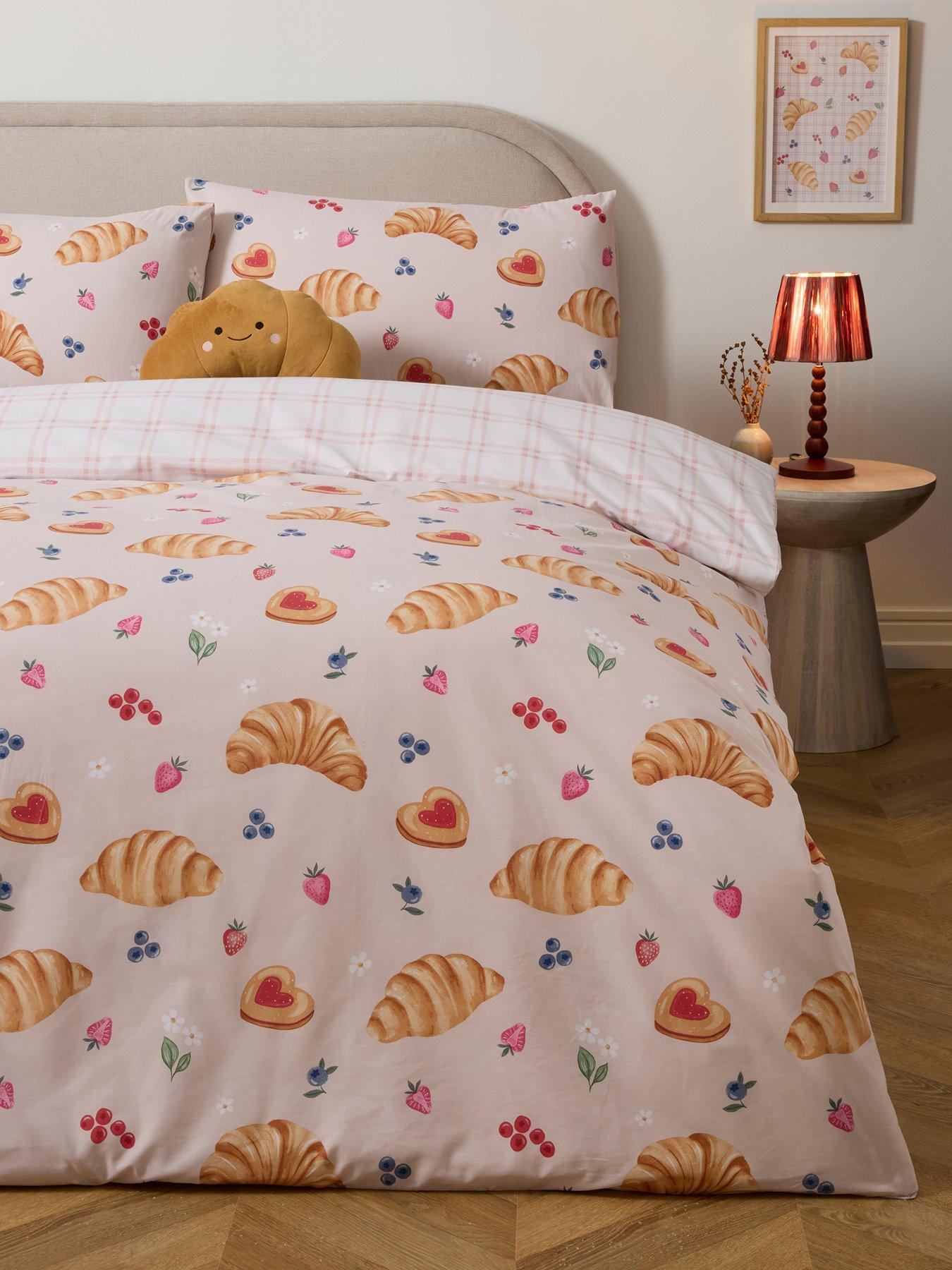 the-very-collection-croissant-printed-duvet-setfront